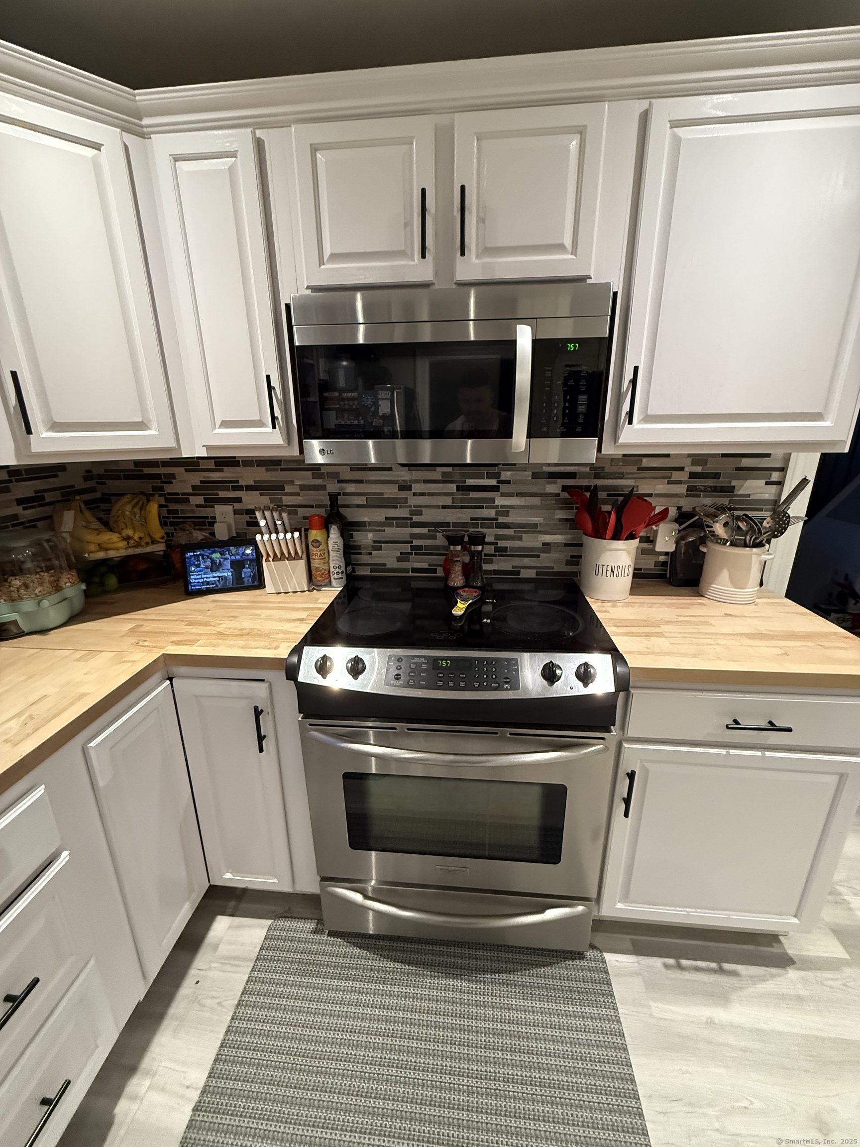 150 Douglas, Meriden, Connecticut 06451