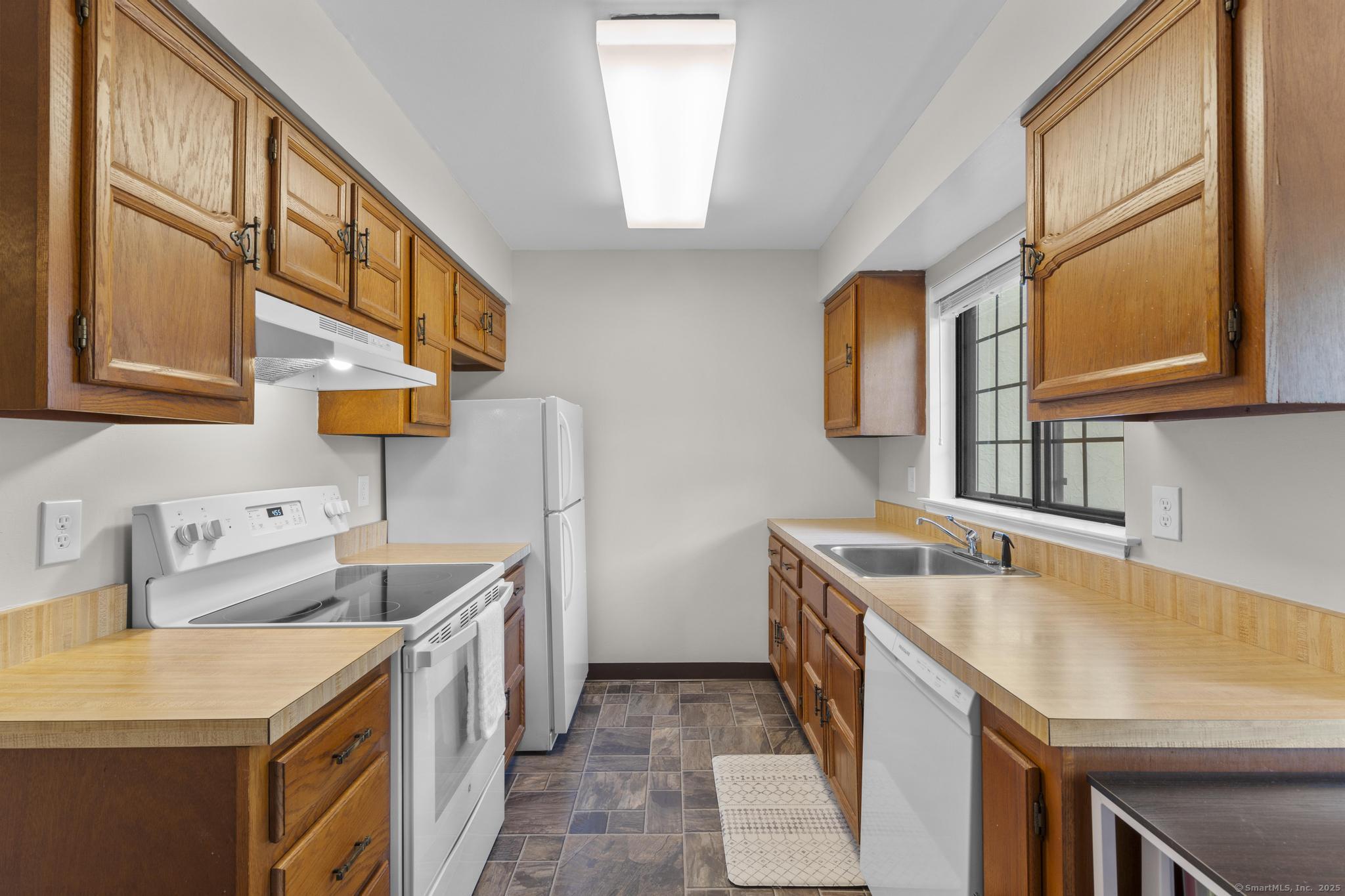 442 Swanson, Milford, Connecticut 06461
