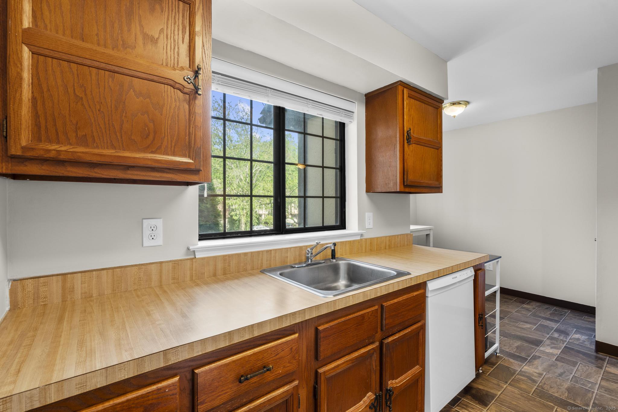 442 Swanson, Milford, Connecticut 06461