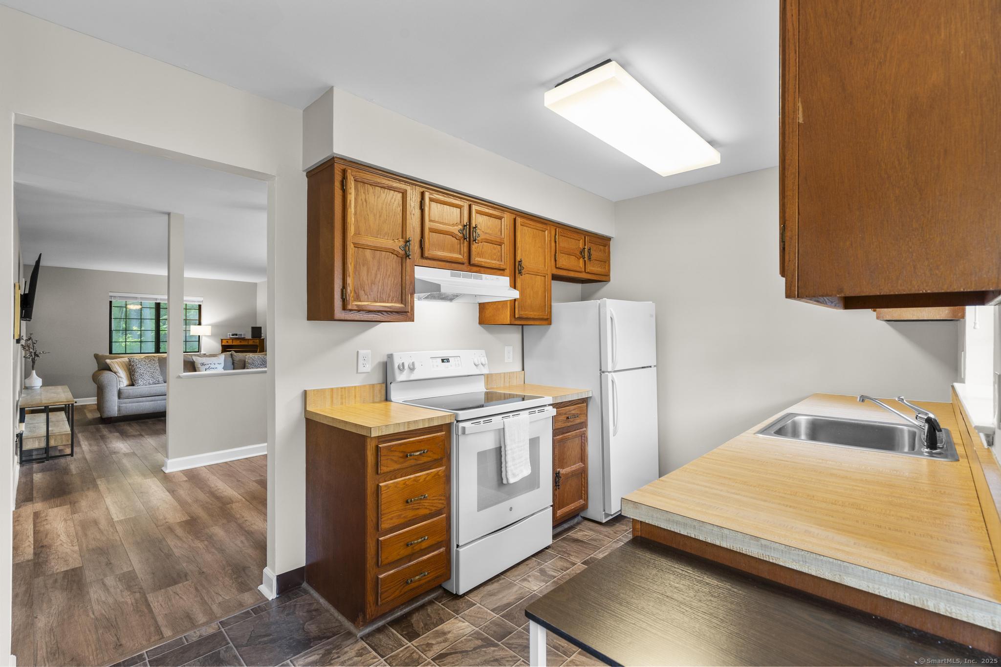 442 Swanson, Milford, Connecticut 06461