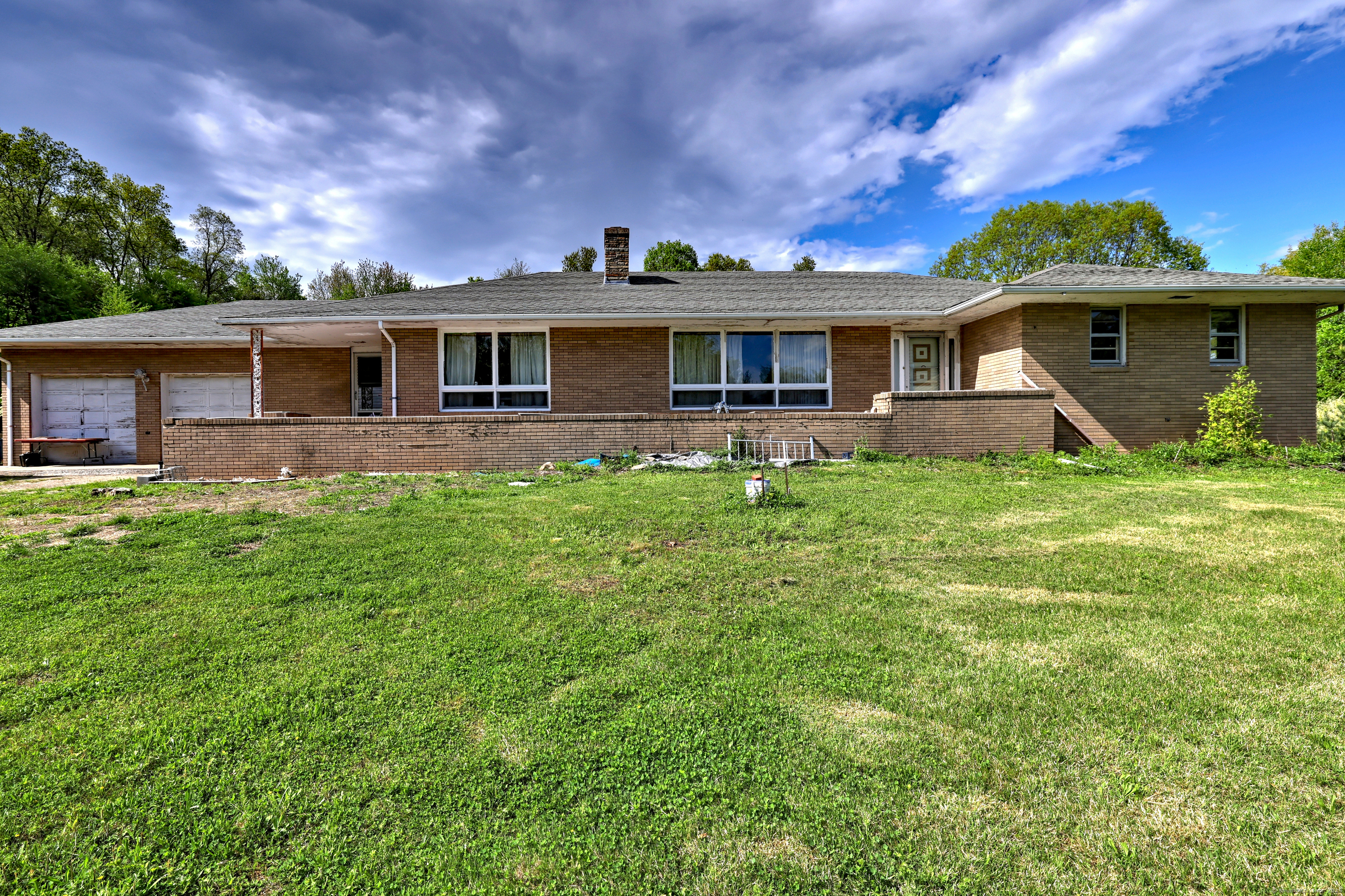 23 Pinesbridge, Oxford, Connecticut 06478