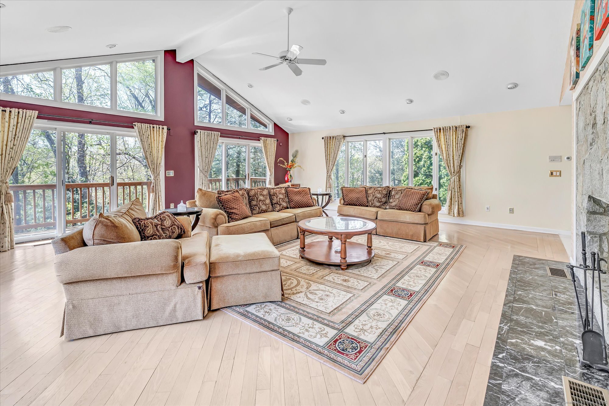 81 Georges, Monroe, Connecticut 06468