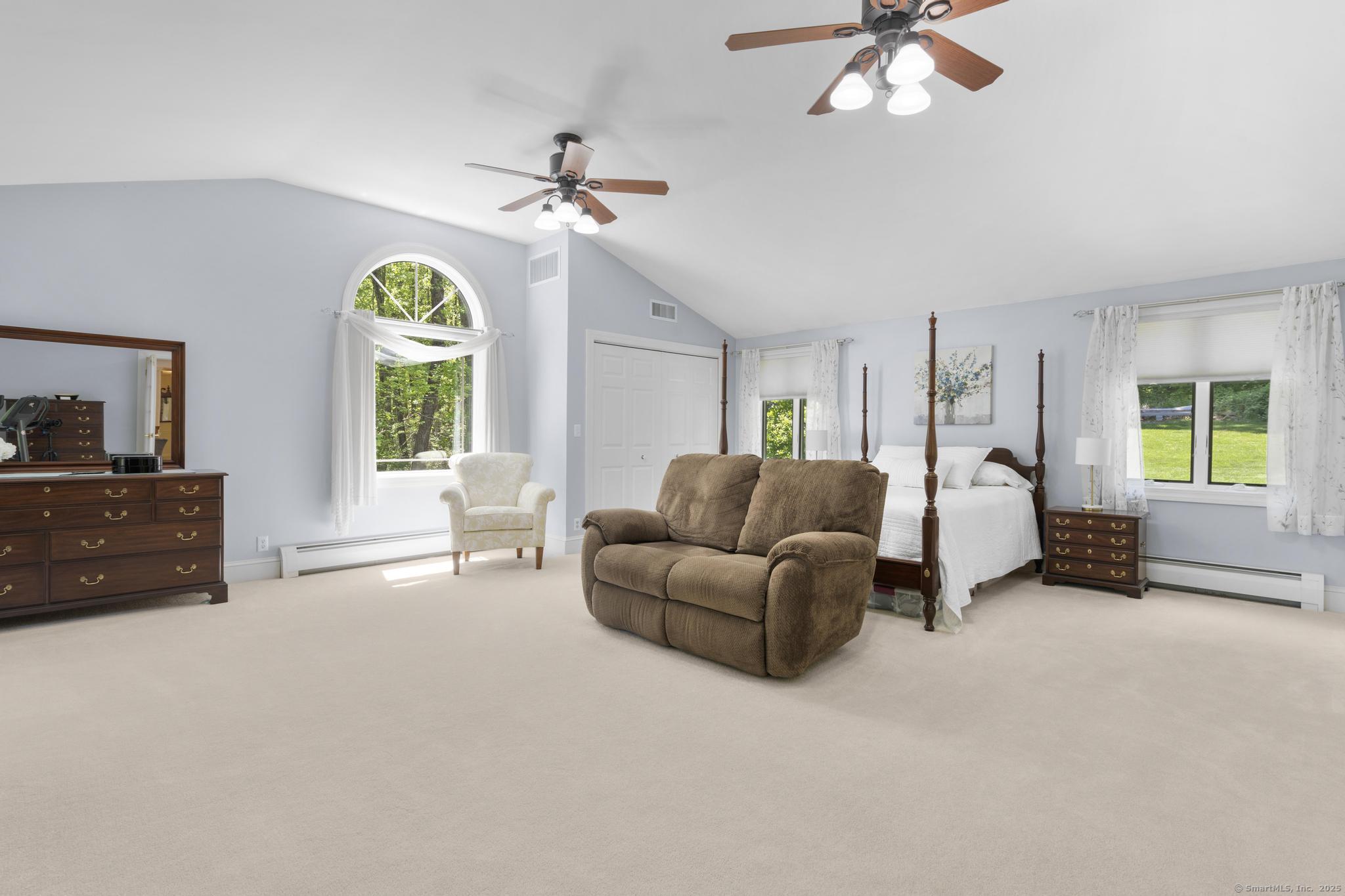 57 Old Litchfield, Oxford, Connecticut 06478