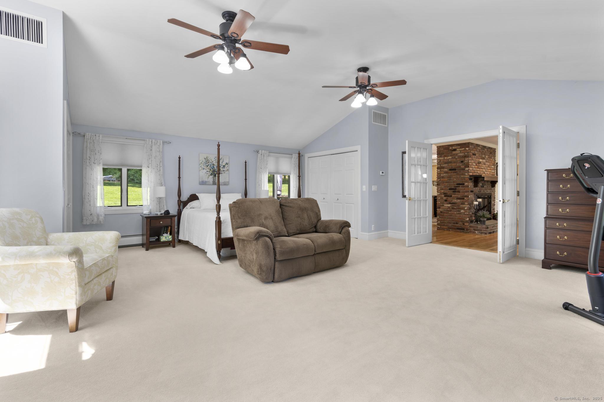 57 Old Litchfield, Oxford, Connecticut 06478