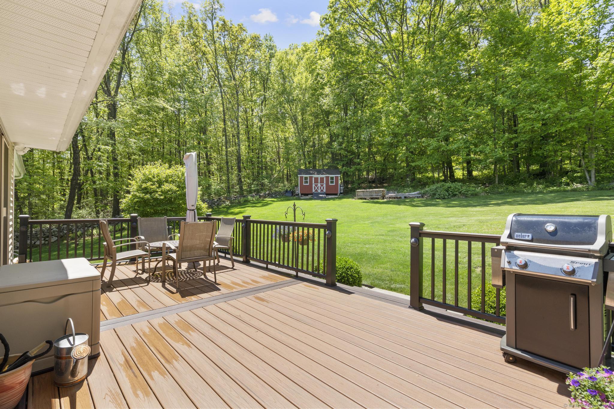 57 Old Litchfield, Oxford, Connecticut 06478
