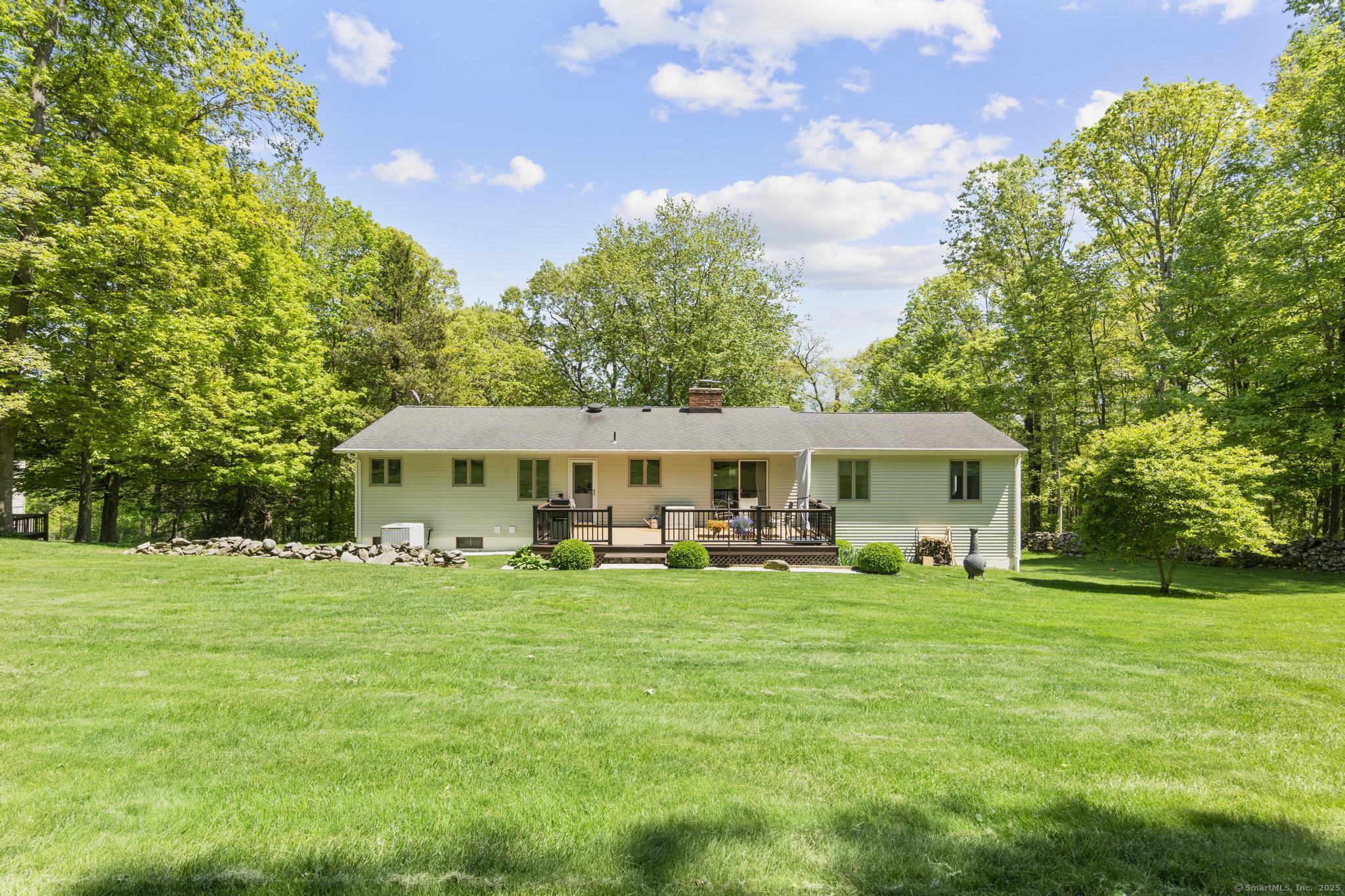 57 Old Litchfield, Oxford, Connecticut 06478