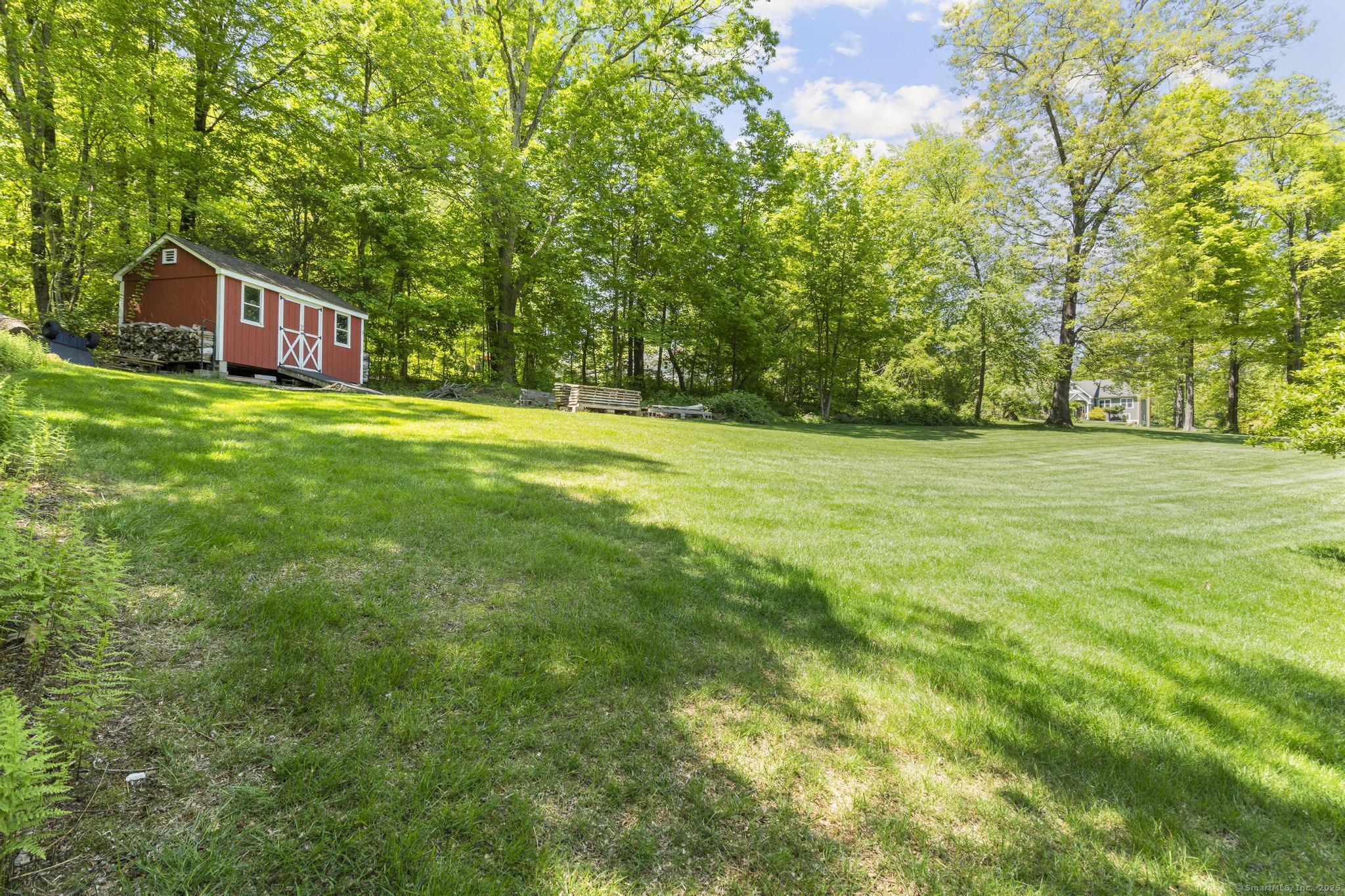 57 Old Litchfield, Oxford, Connecticut 06478
