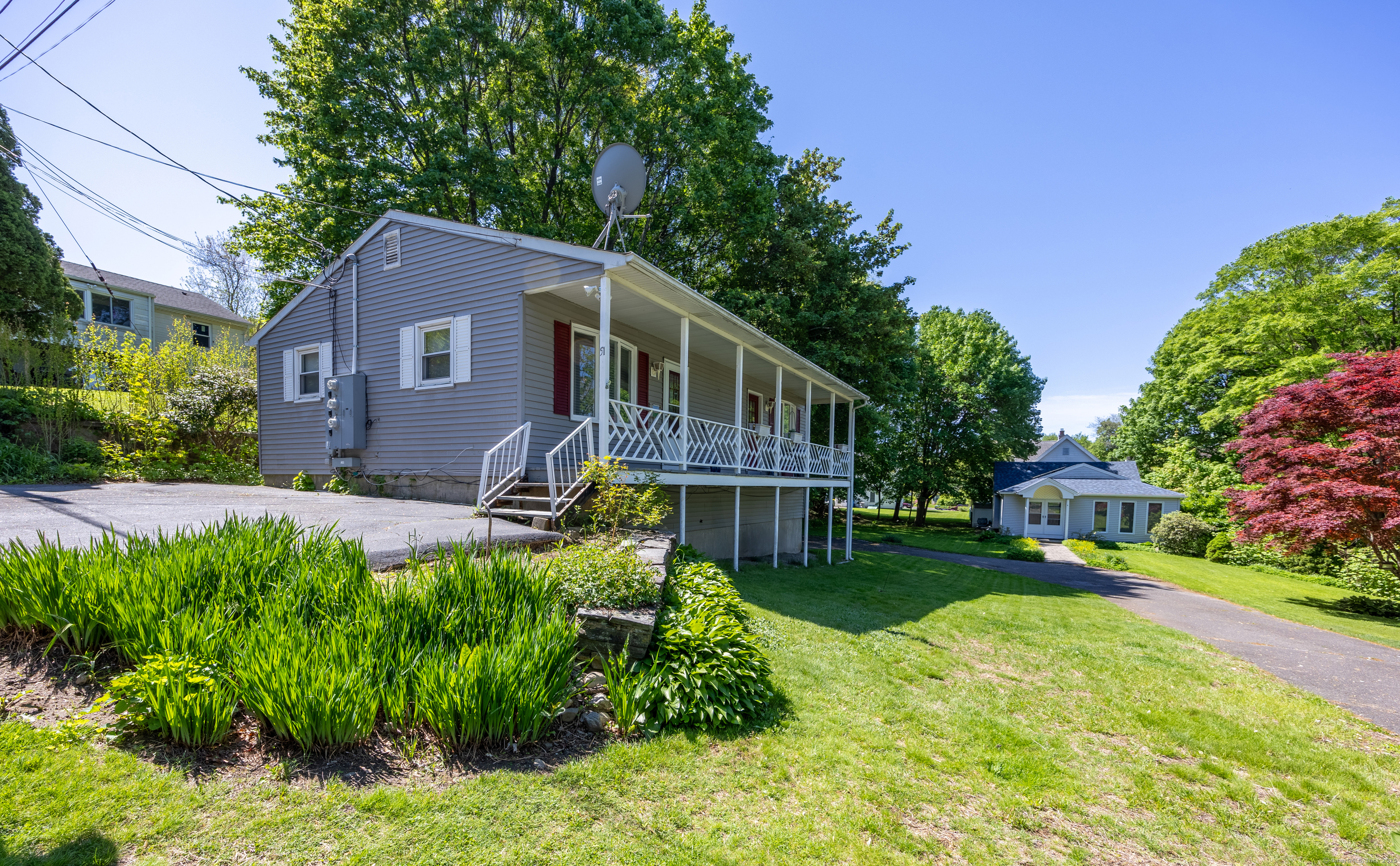 51 Sunbeam, Waterbury, Connecticut 06705