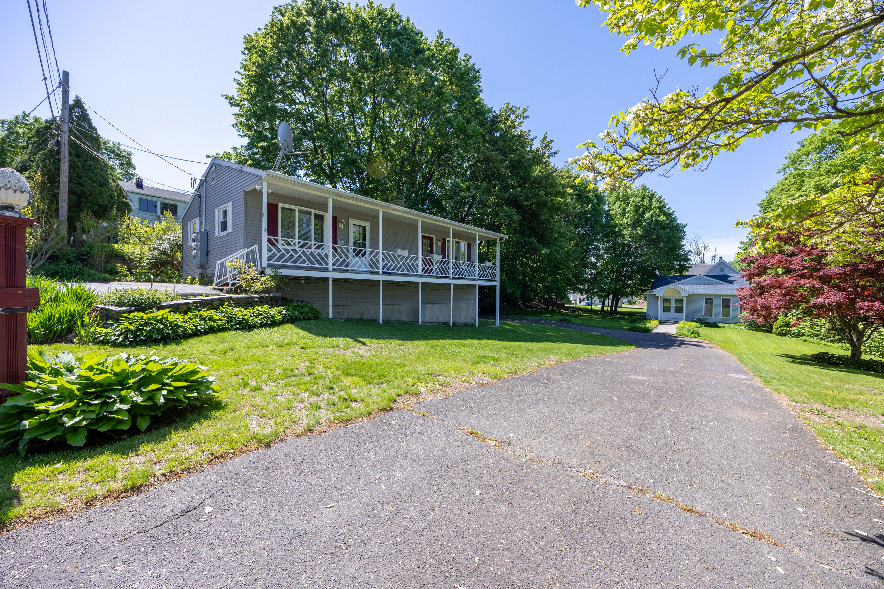51 Sunbeam, Waterbury, Connecticut 06705