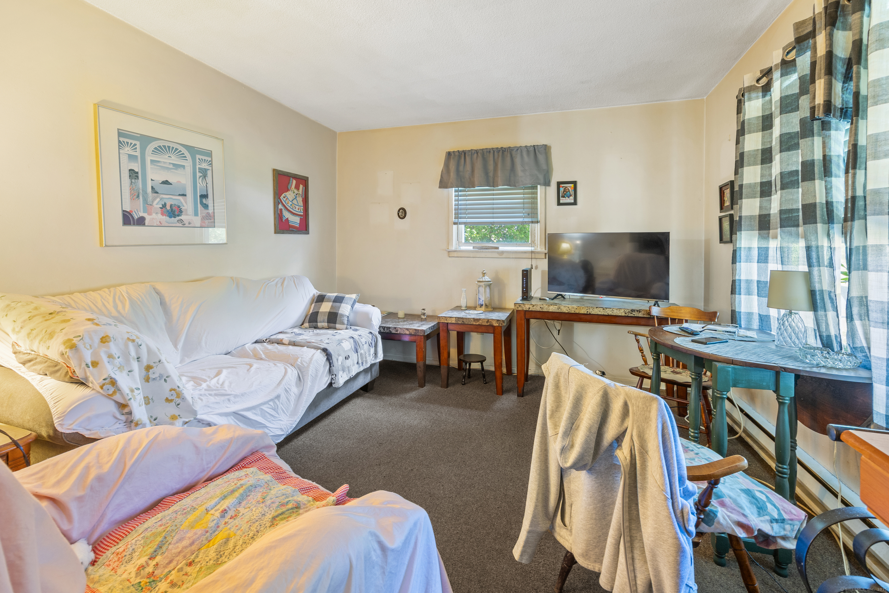 51 Sunbeam, Waterbury, Connecticut 06705