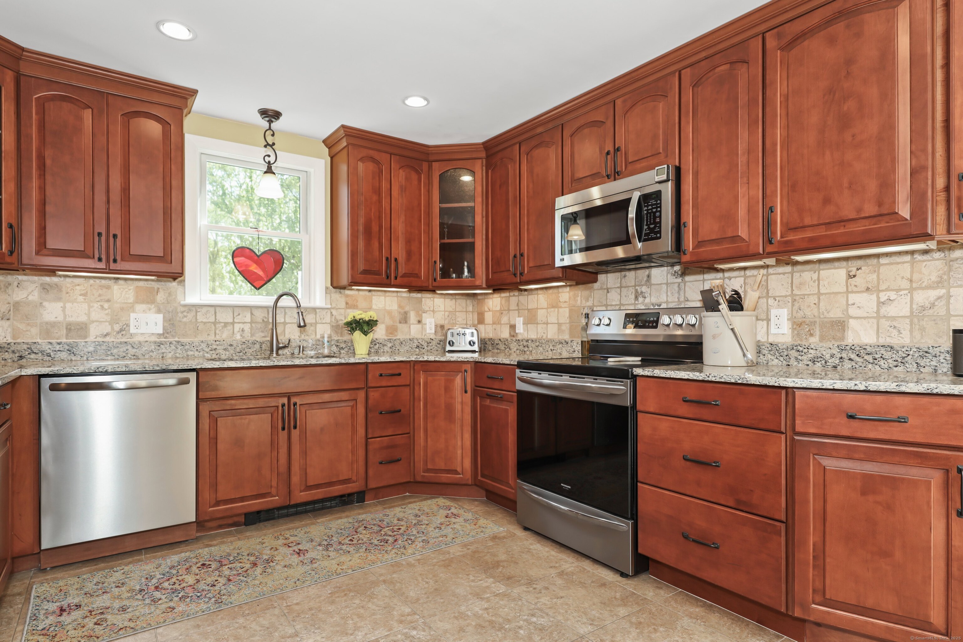 217 Lake Plymouth, Plymouth, Connecticut 06782