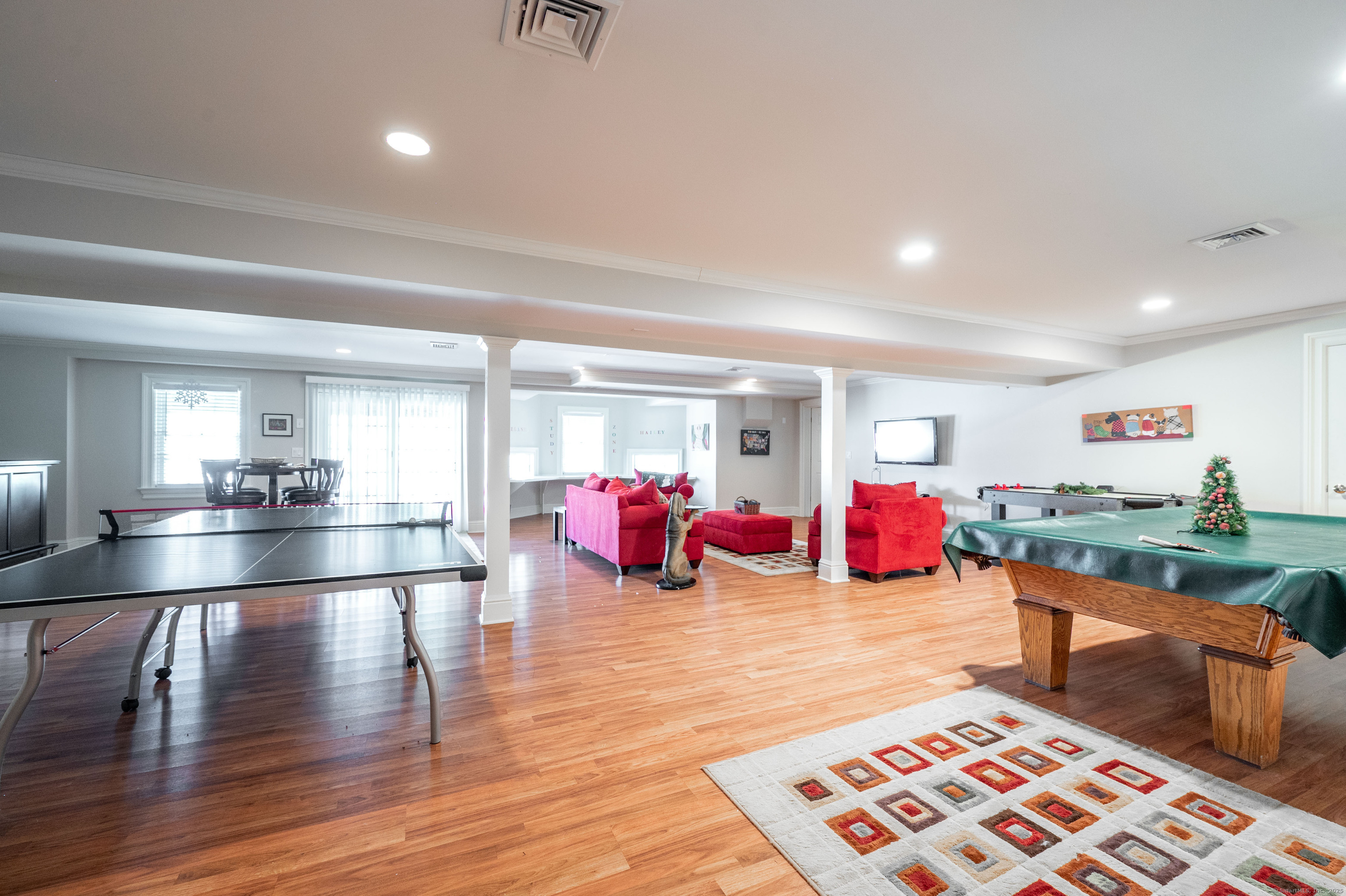 14 Dillman, Ridgefield, Connecticut 06877