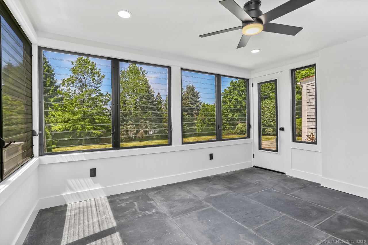 32 Pine Hill, Norwalk, Connecticut 06855