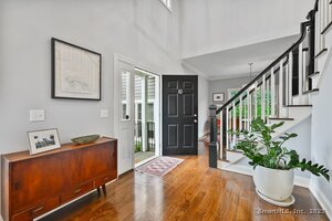Homes for sale in Greenwich, CT | 8 View St #10, Greenwich, CT 06830 | MLS# 24092343