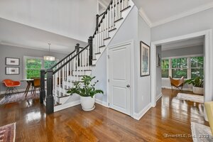 Homes for sale in Greenwich, CT | 8 View St #10, Greenwich, CT 06830 | MLS# 24092343