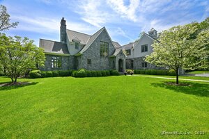 19 Fawn Lane
