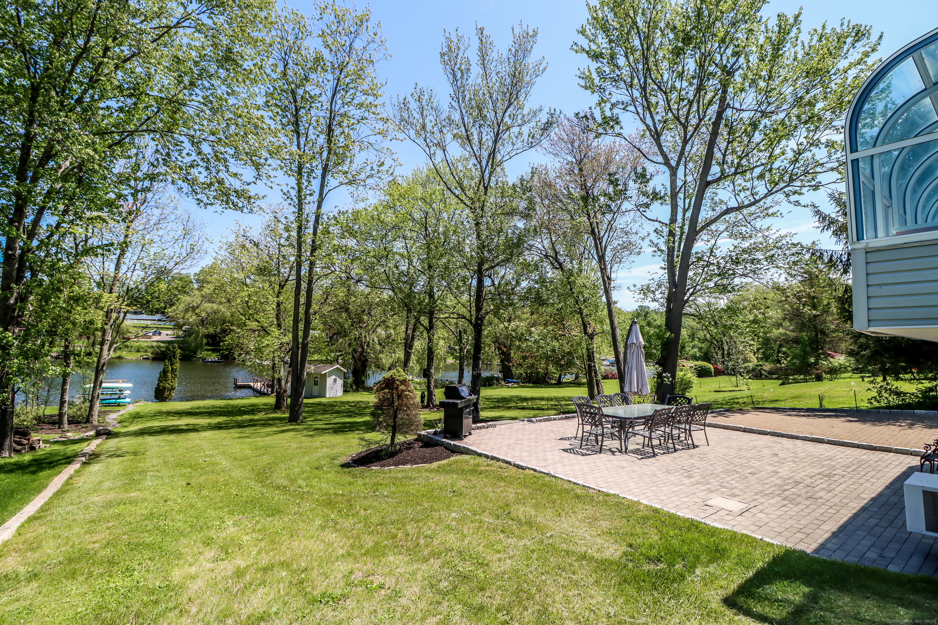 38 Lake Shore, Brookfield, Connecticut 06804