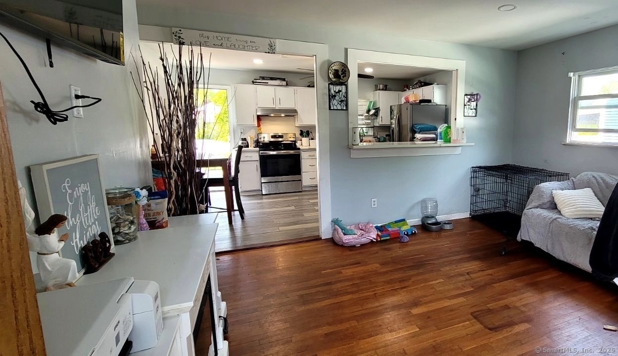 60 Bates, Stratford, Connecticut 06615