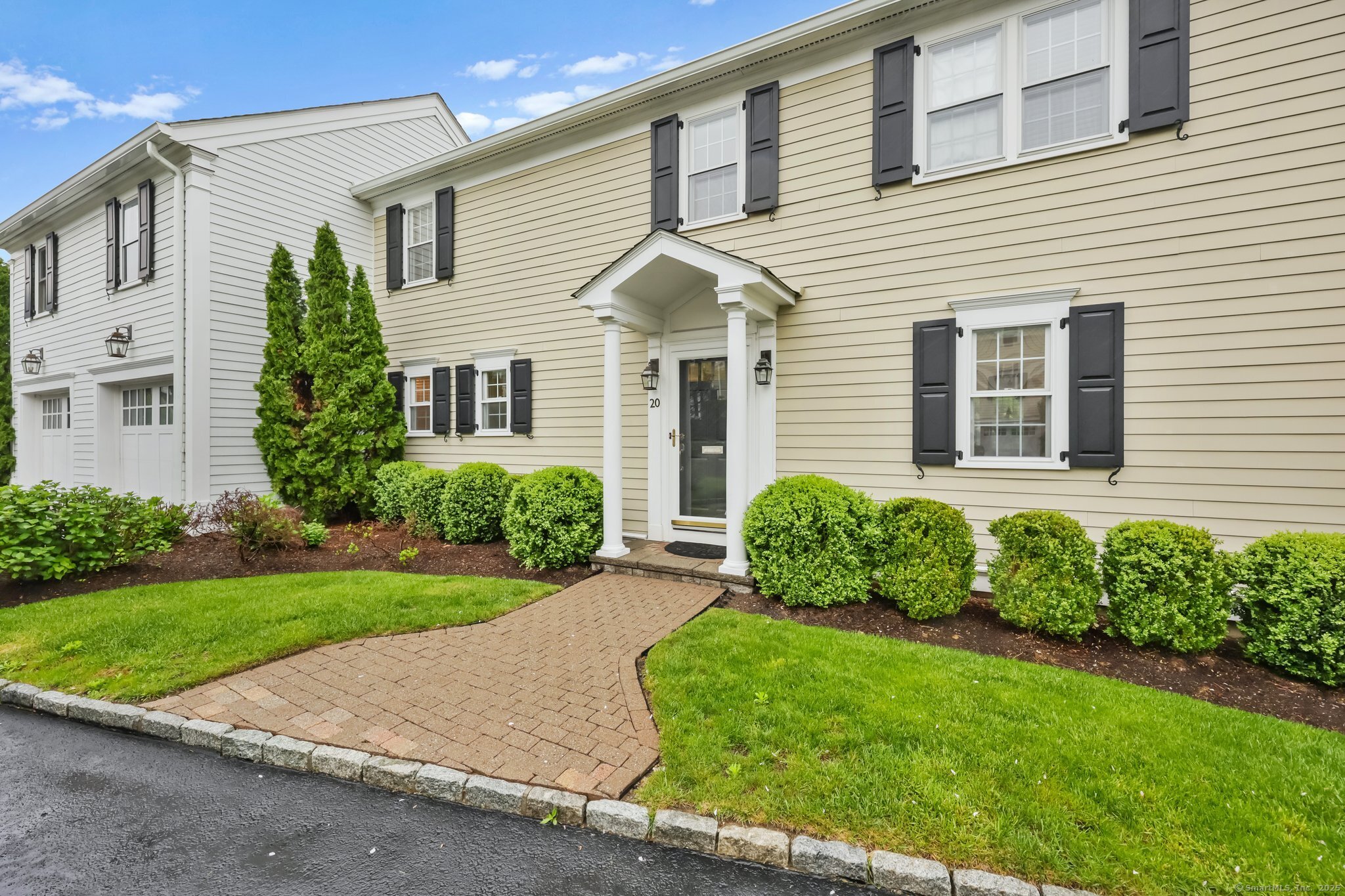 123 Richmond Hill Road New Canaan CT