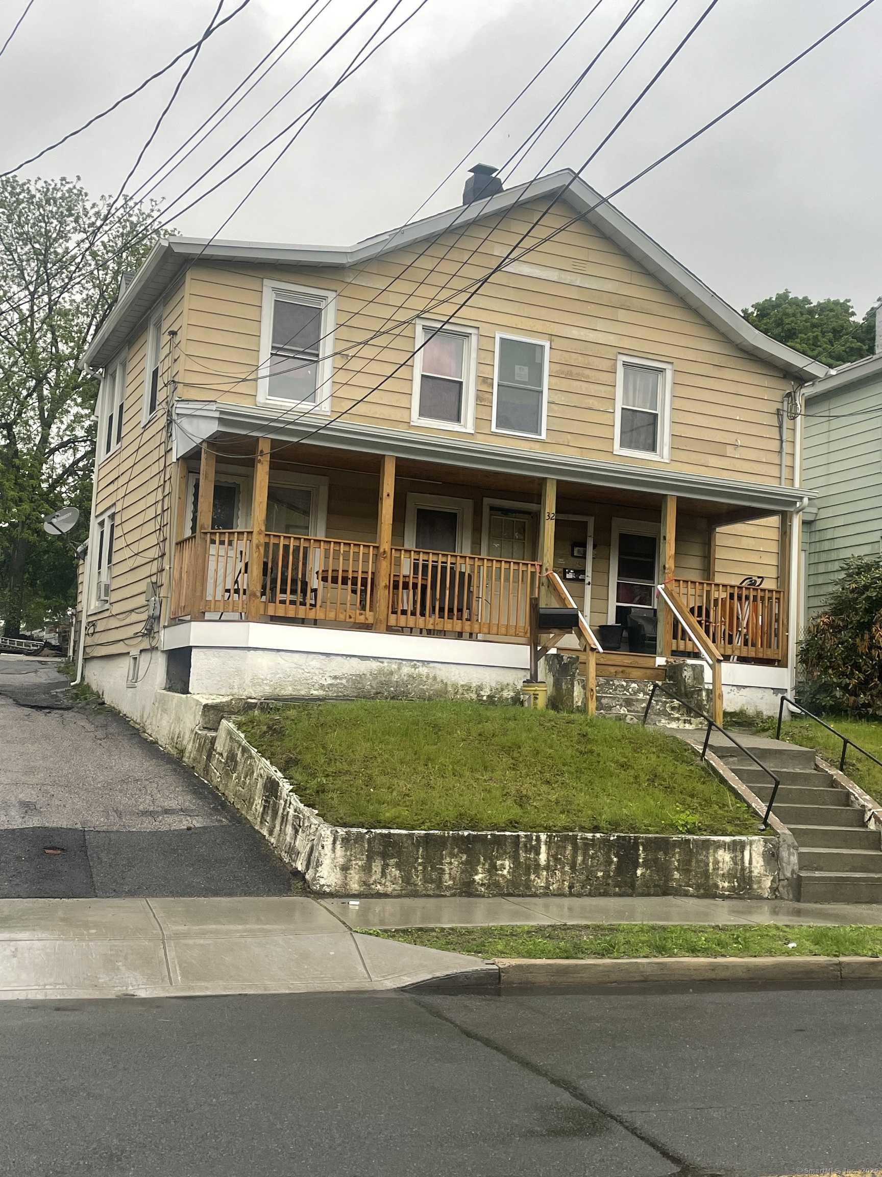 32 Spring Street Danbury CT