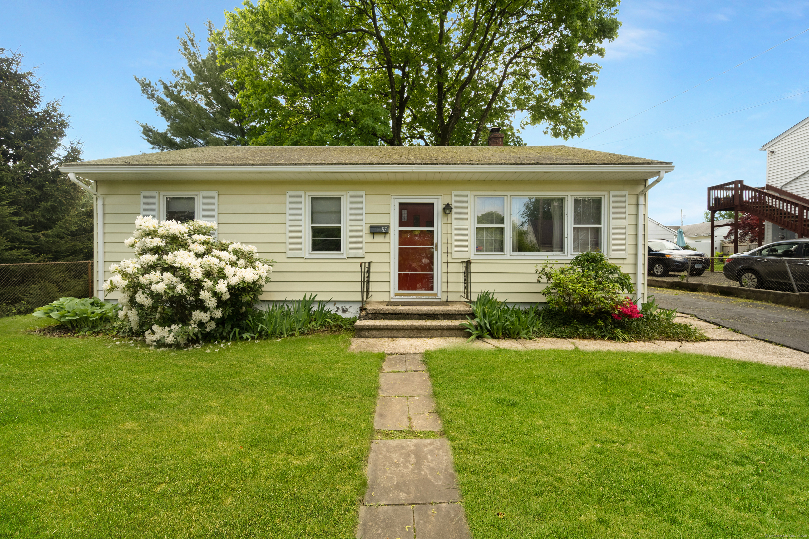 87 Charles Street Stamford CT
