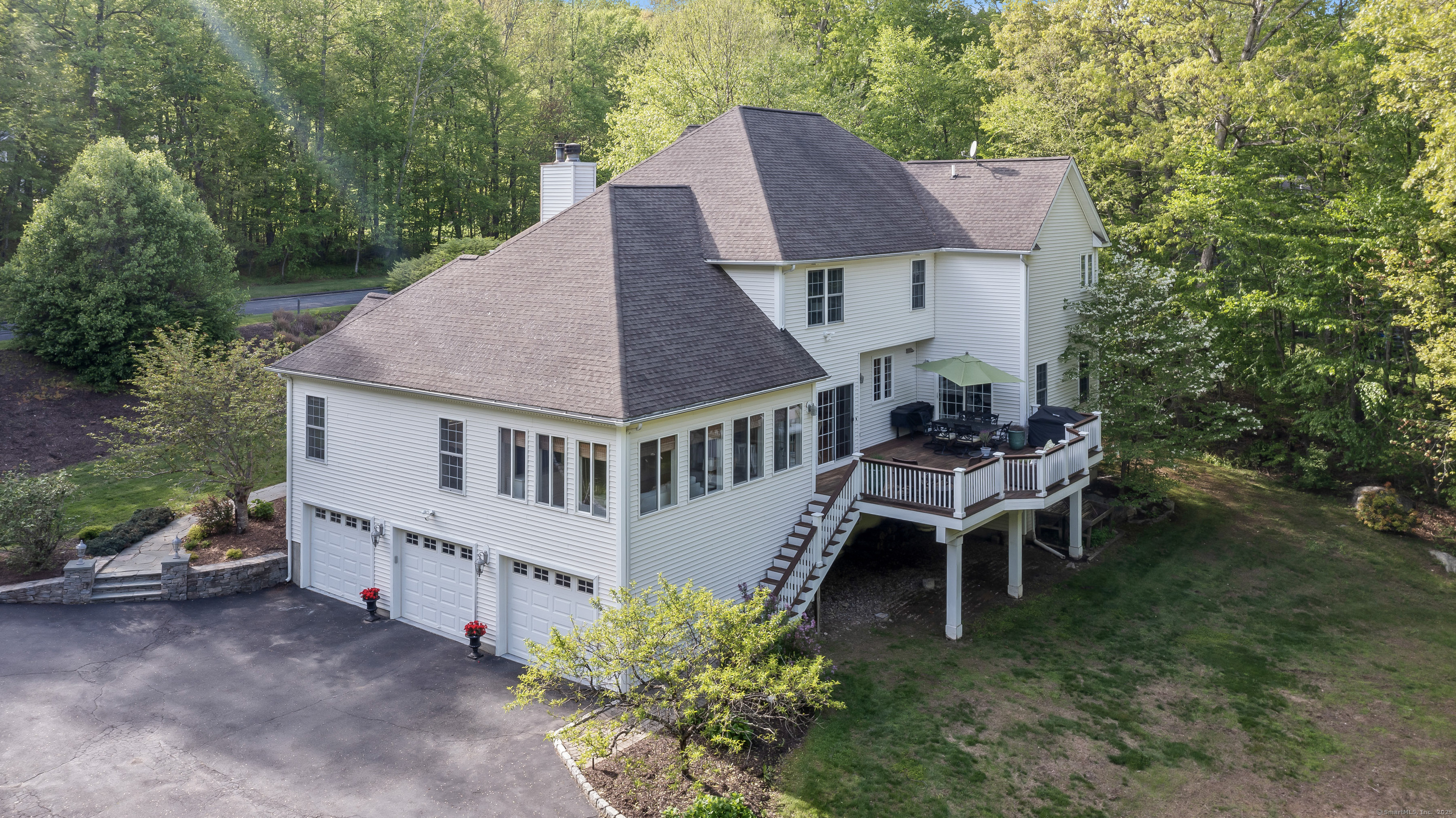 50 Marlin, Newtown, Connecticut 06482