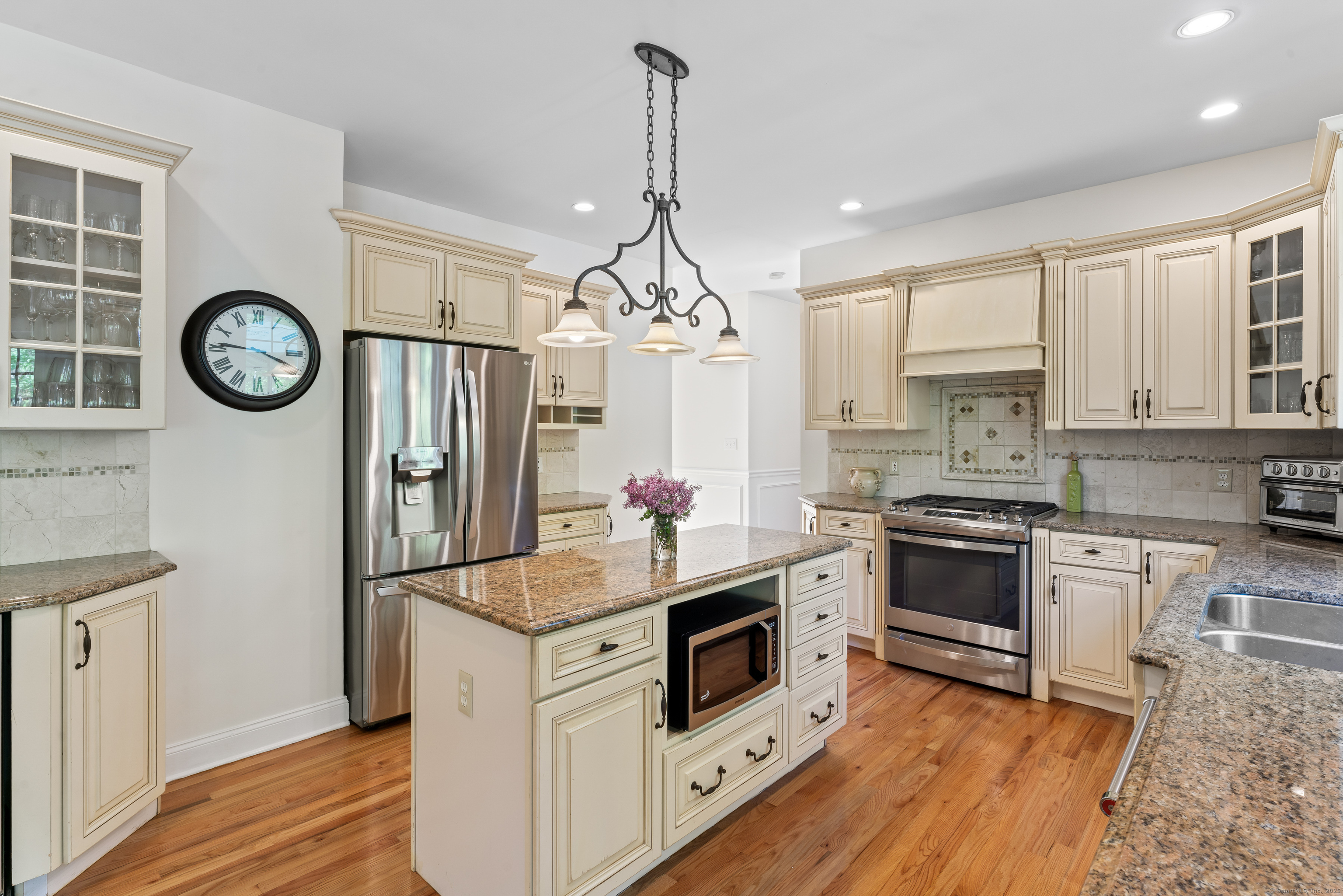 50 Marlin, Newtown, Connecticut 06482