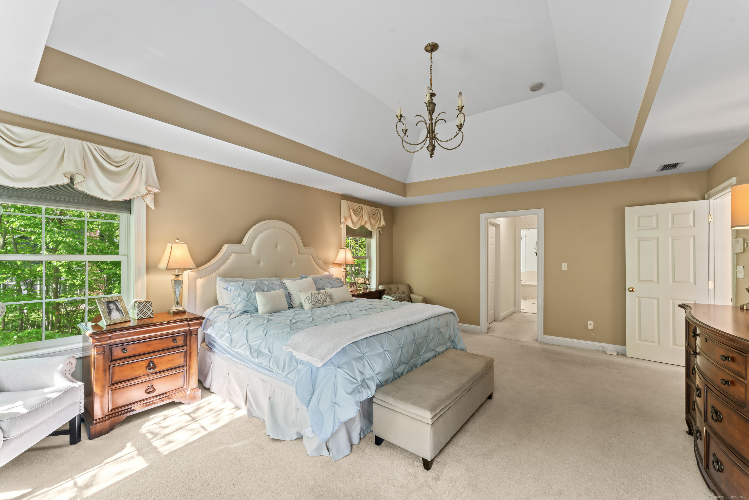 50 Marlin, Newtown, Connecticut 06482