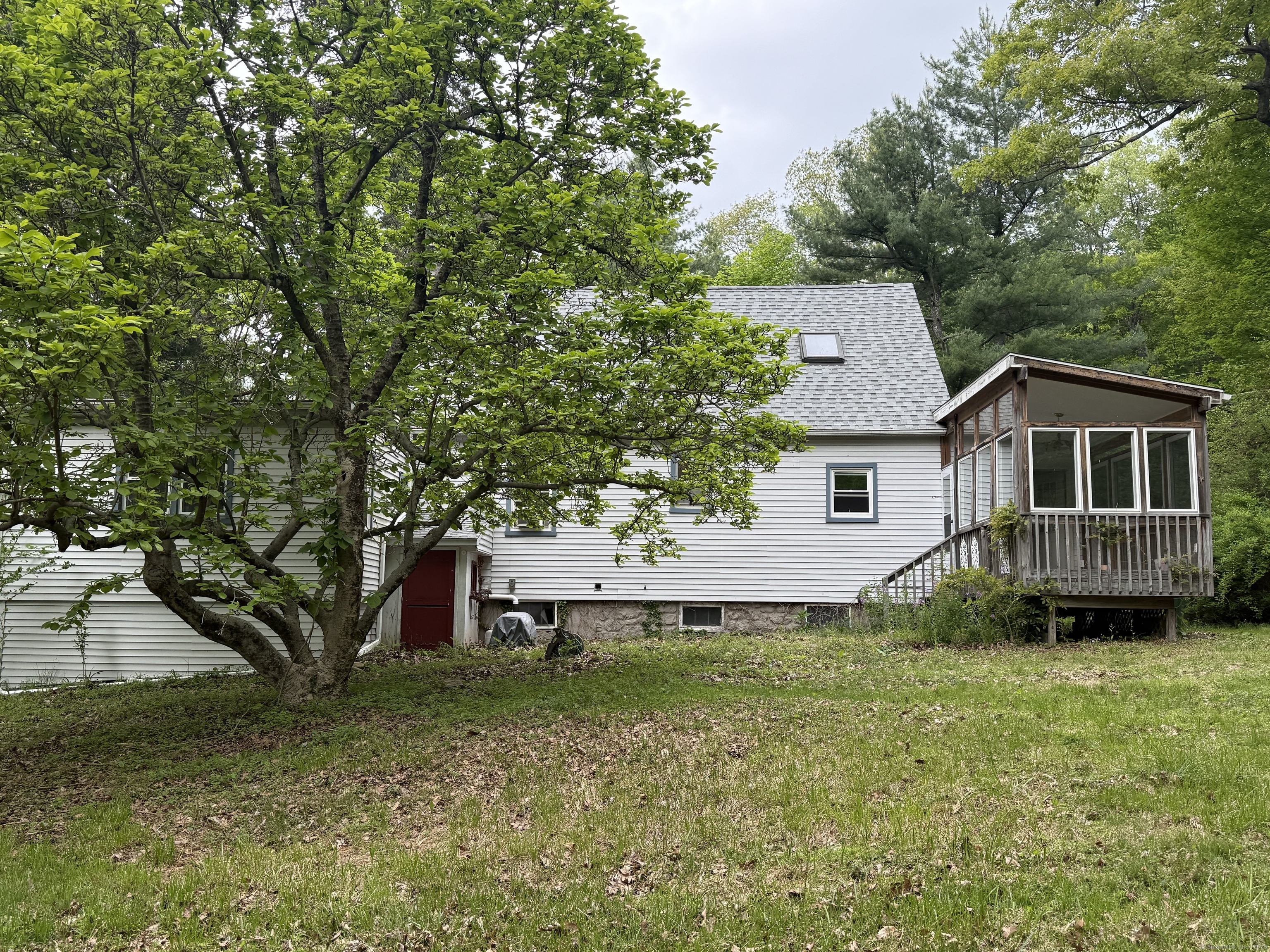 13 Hoyt, Bethel, Connecticut 06801