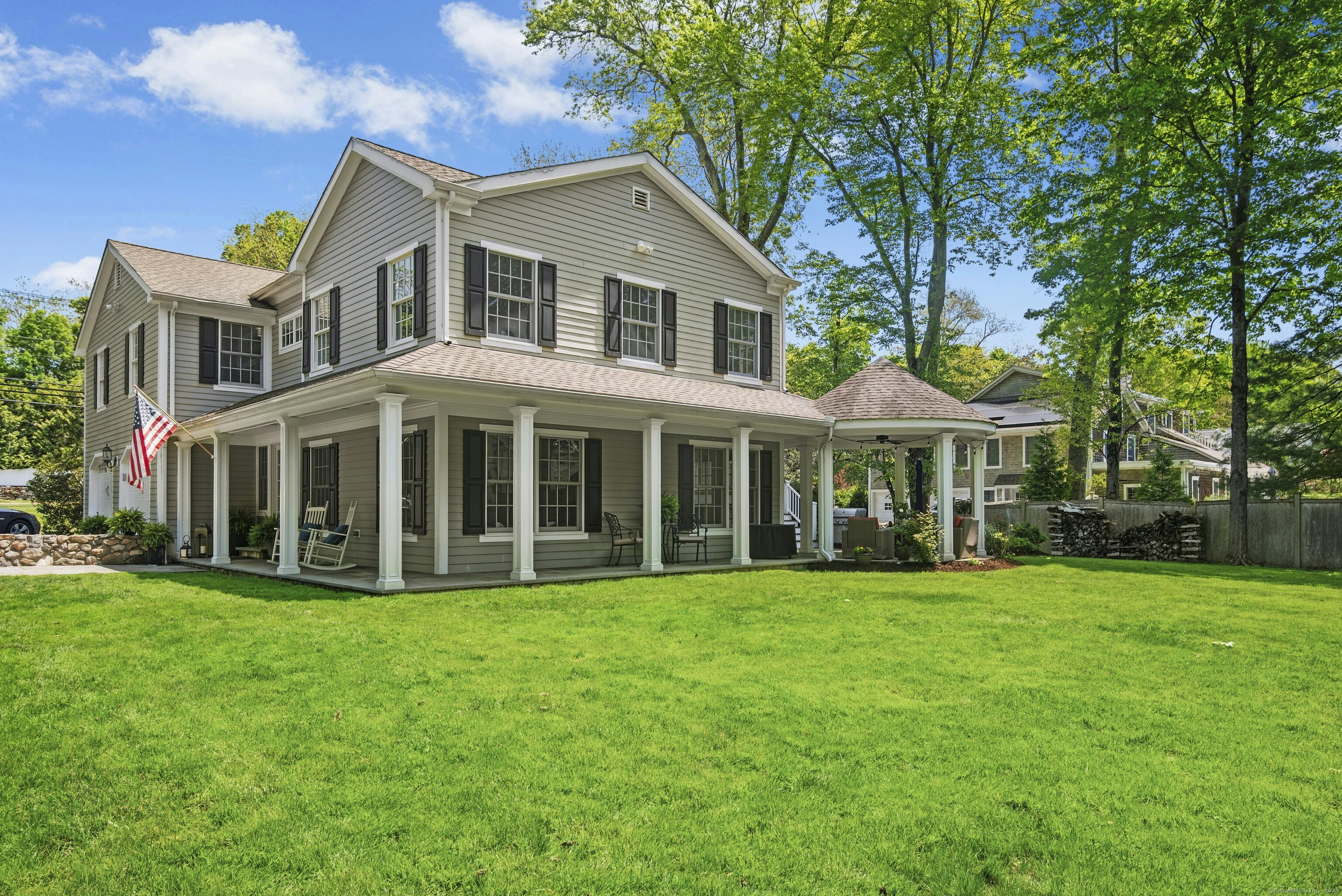 2 Knollwood, Darien, Connecticut 06820