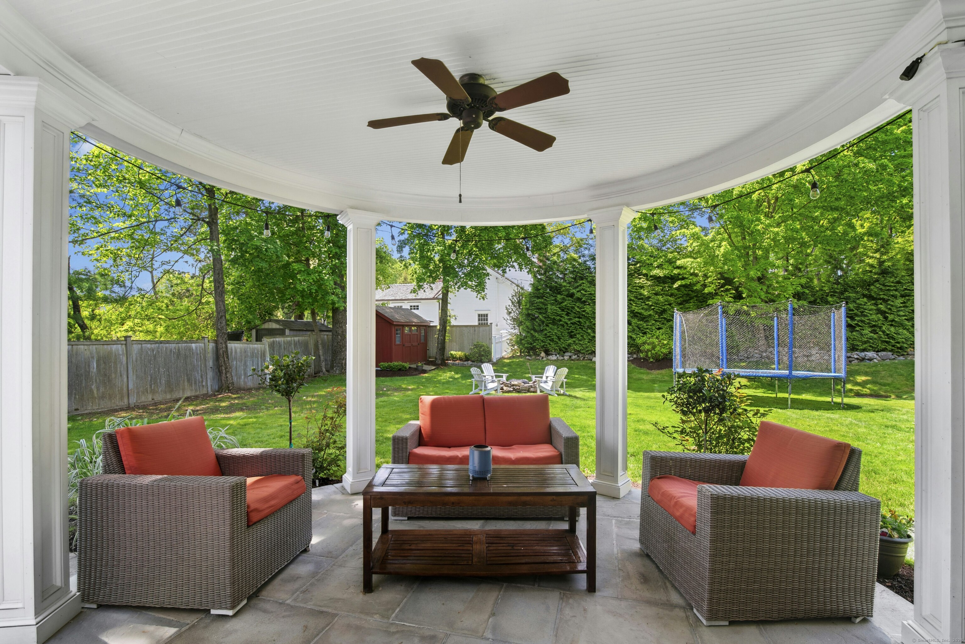 2 Knollwood, Darien, Connecticut 06820