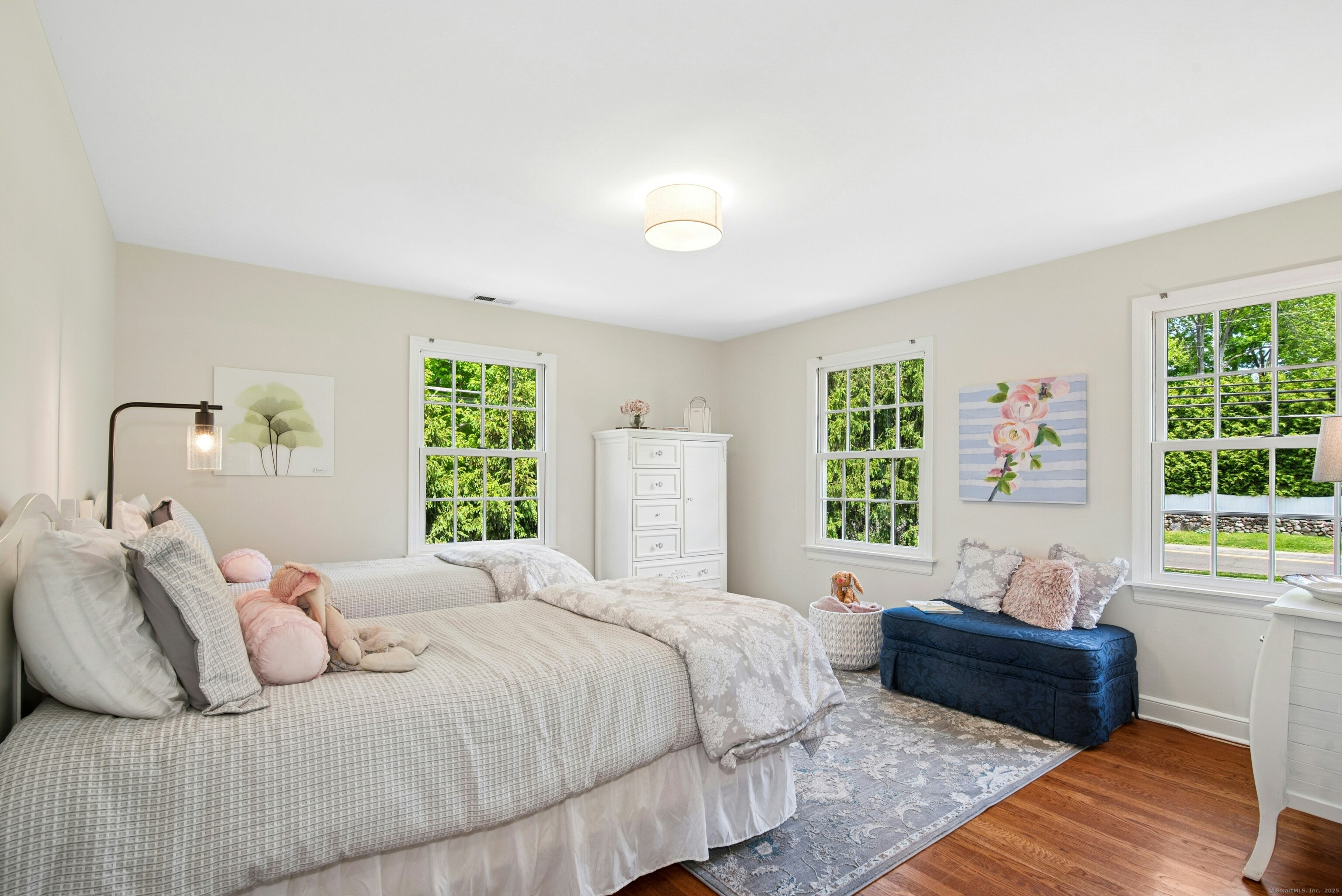 2 Knollwood, Darien, Connecticut 06820