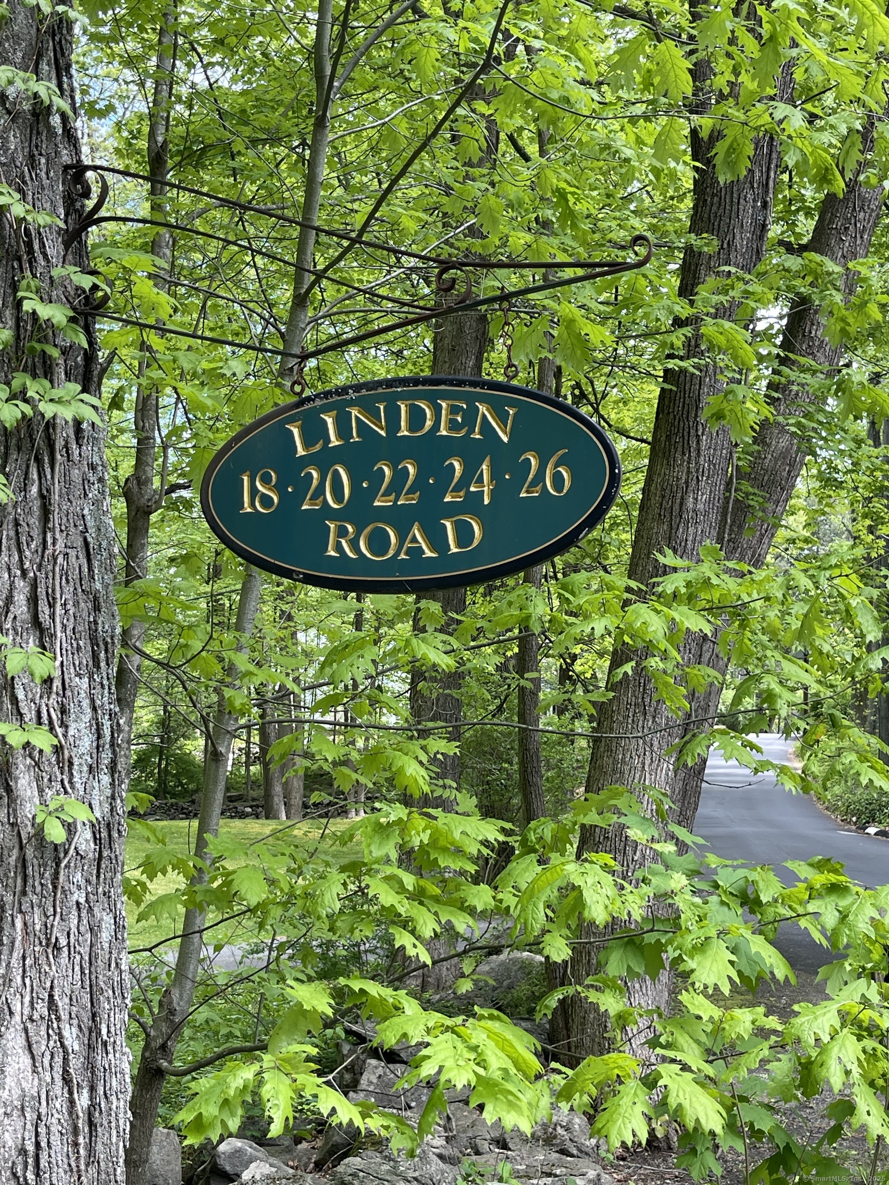 20 Linden, Ridgefield, Connecticut 06877