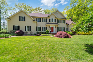 Homes for sale in Oxford, CT | 24 Scott Rd, Oxford, CT 06478 | MLS# 24091275