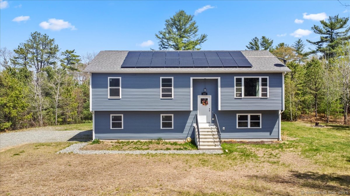 25 Logans Way Sterling CT