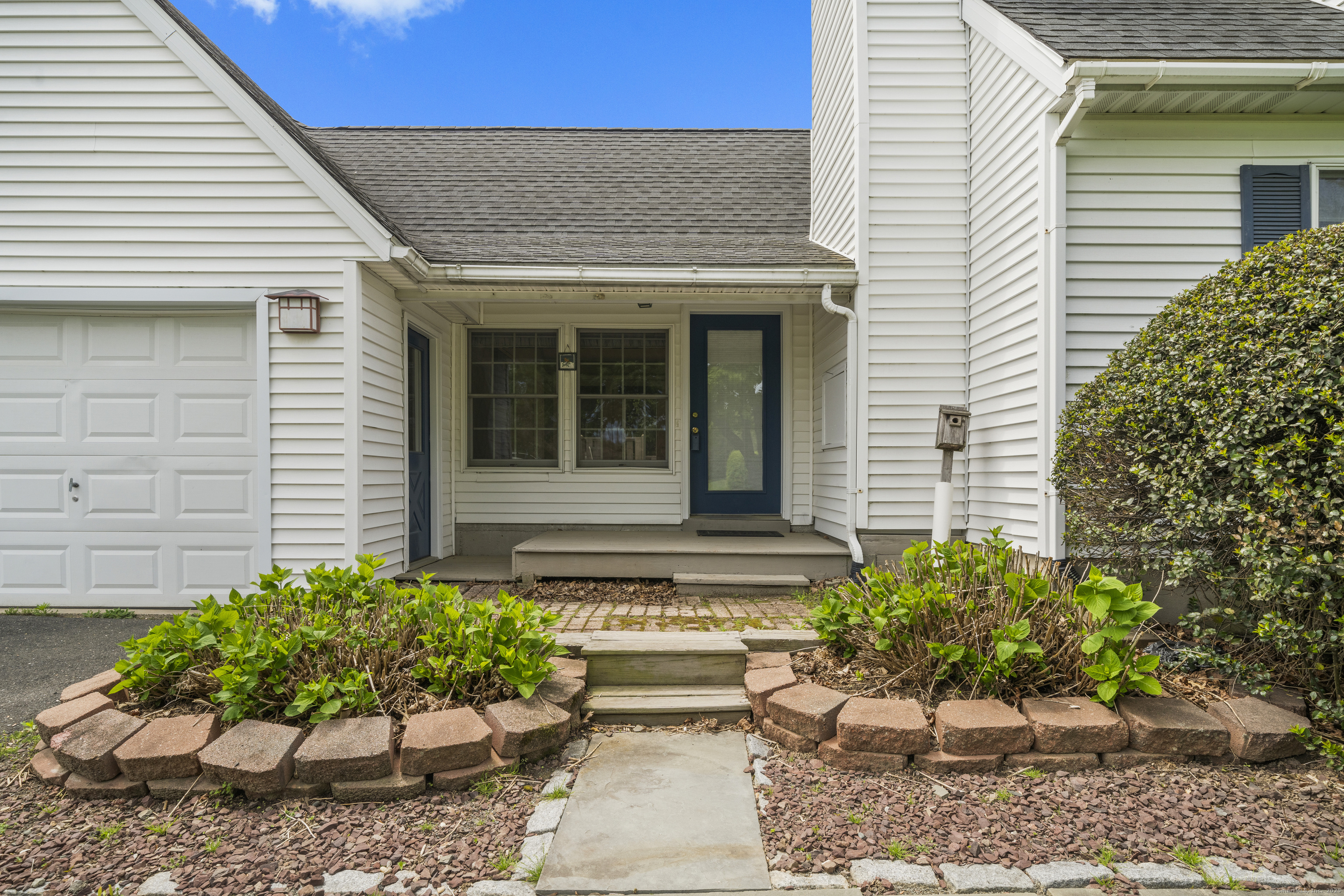 3 Eastwood Drive