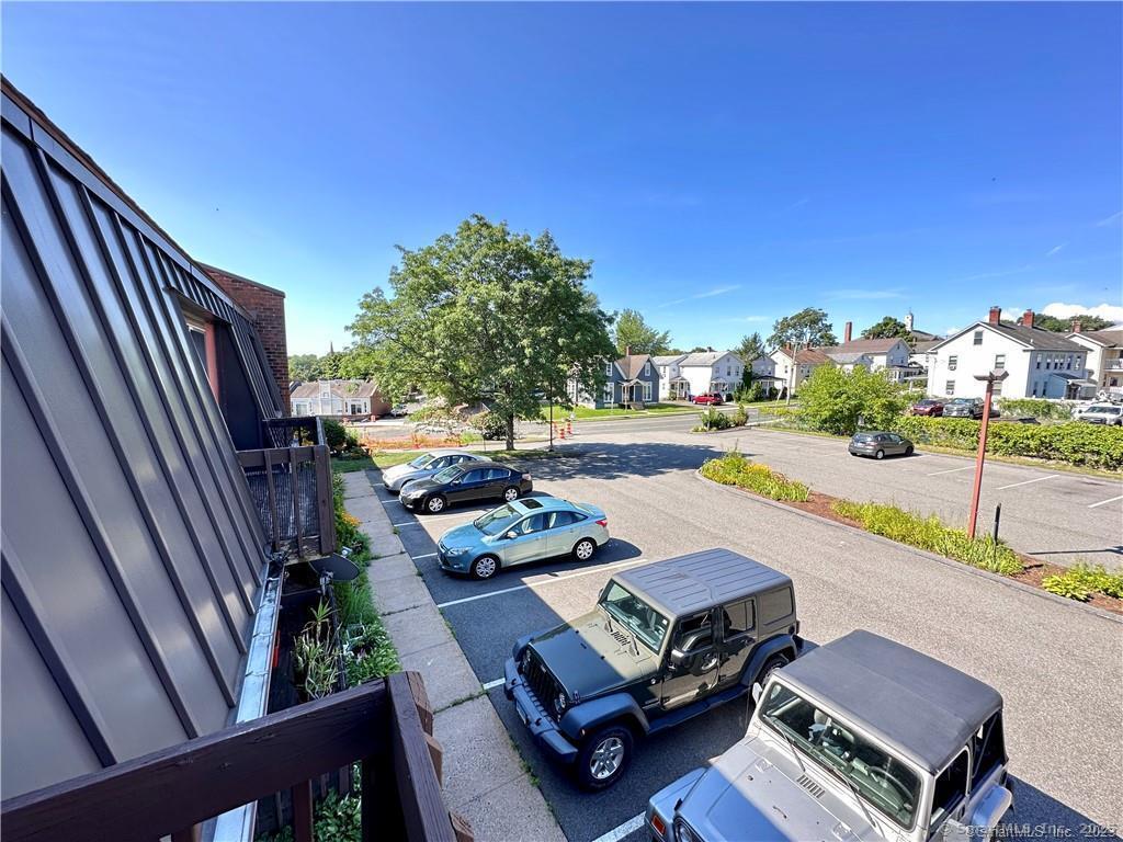 68 Main Street APT C3
