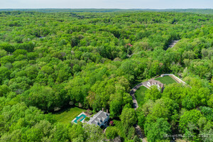 Homes for sale in Weston, CT | 4 Quail Rdg, Weston, CT 06883 | MLS# 24096020