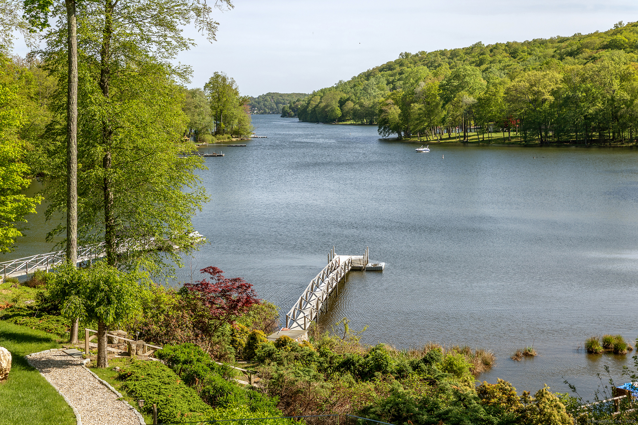 4 Harbour View, New Fairfield, Connecticut 06812