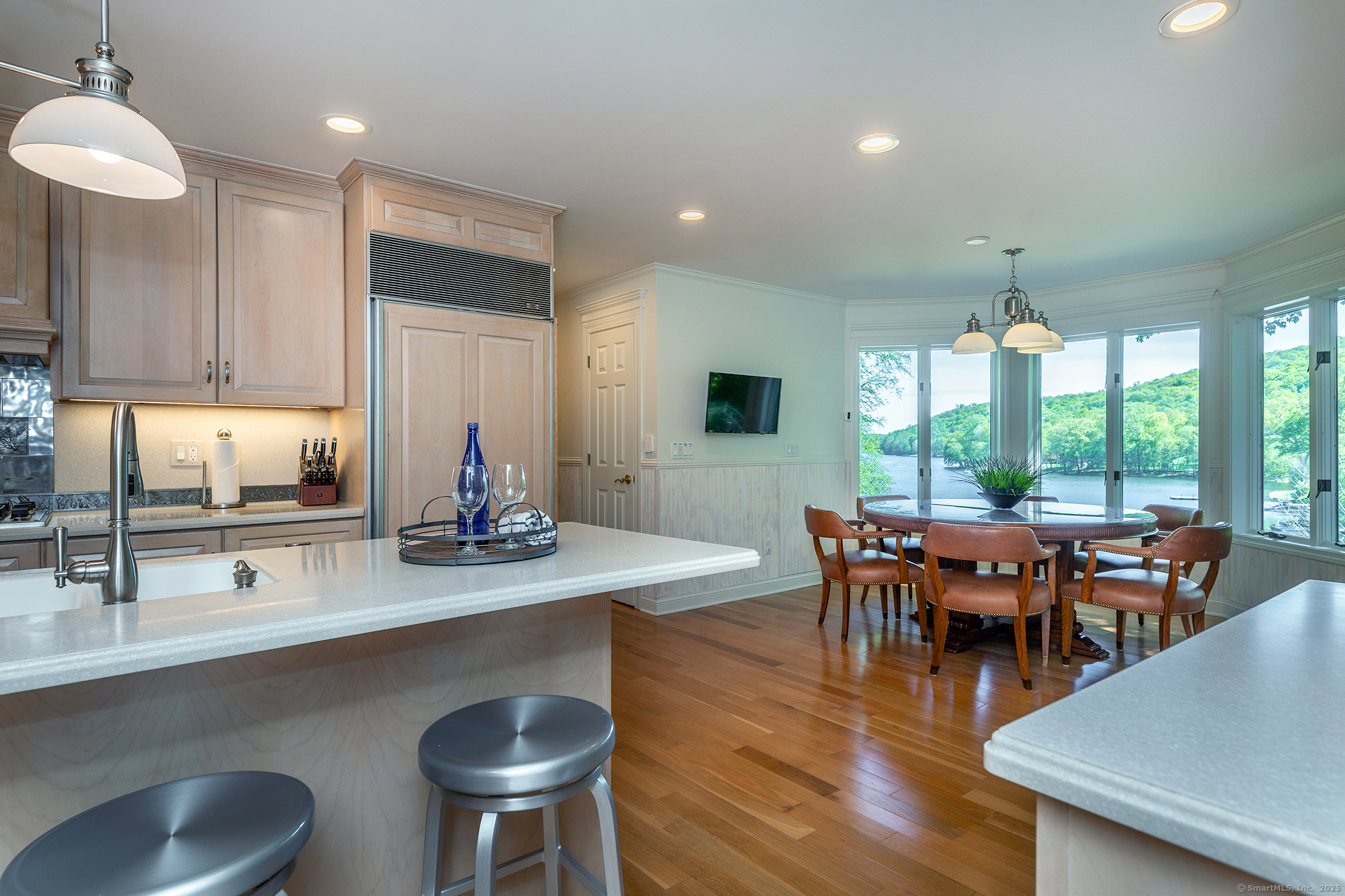 4 Harbour View, New Fairfield, Connecticut 06812