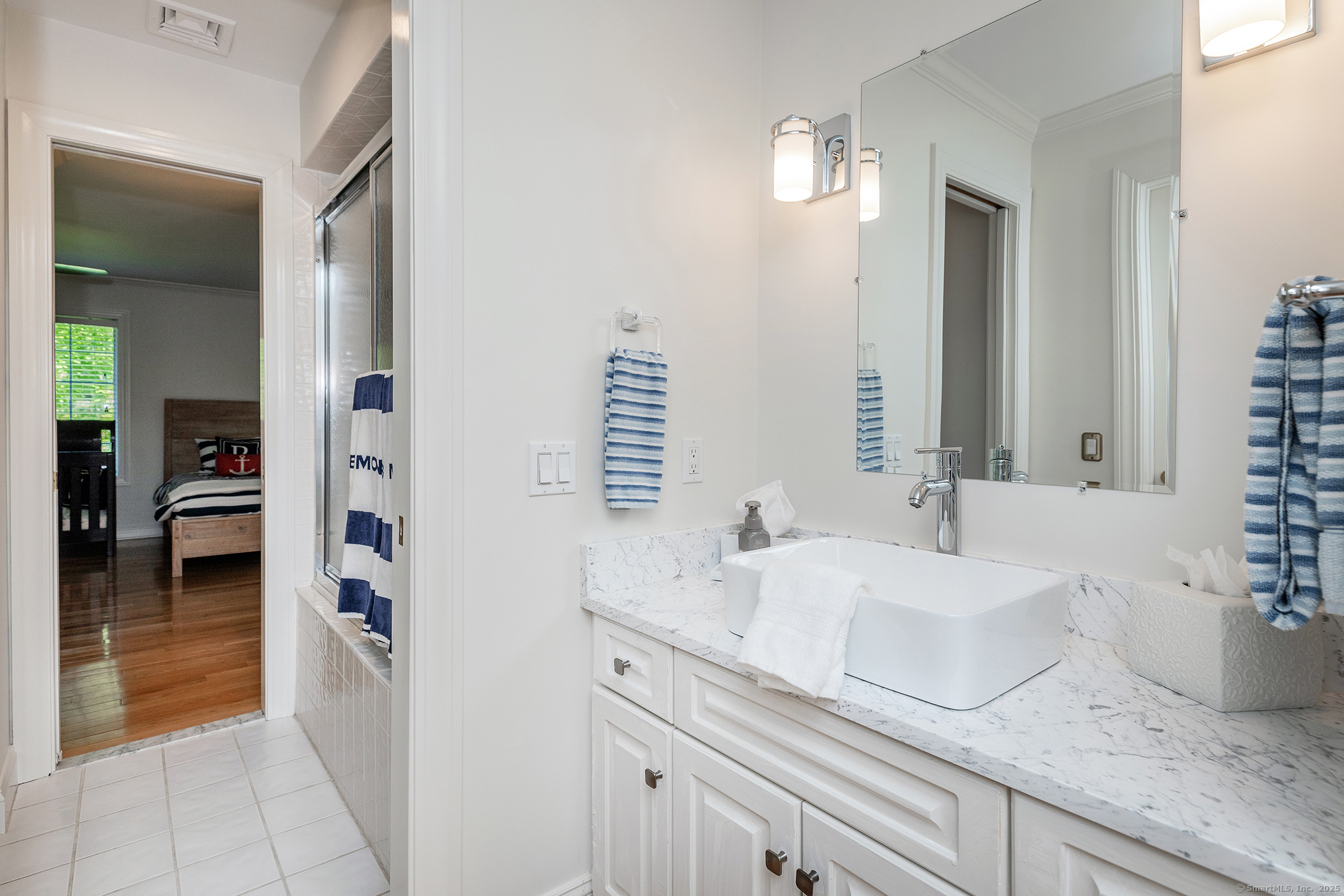4 Harbour View, New Fairfield, Connecticut 06812