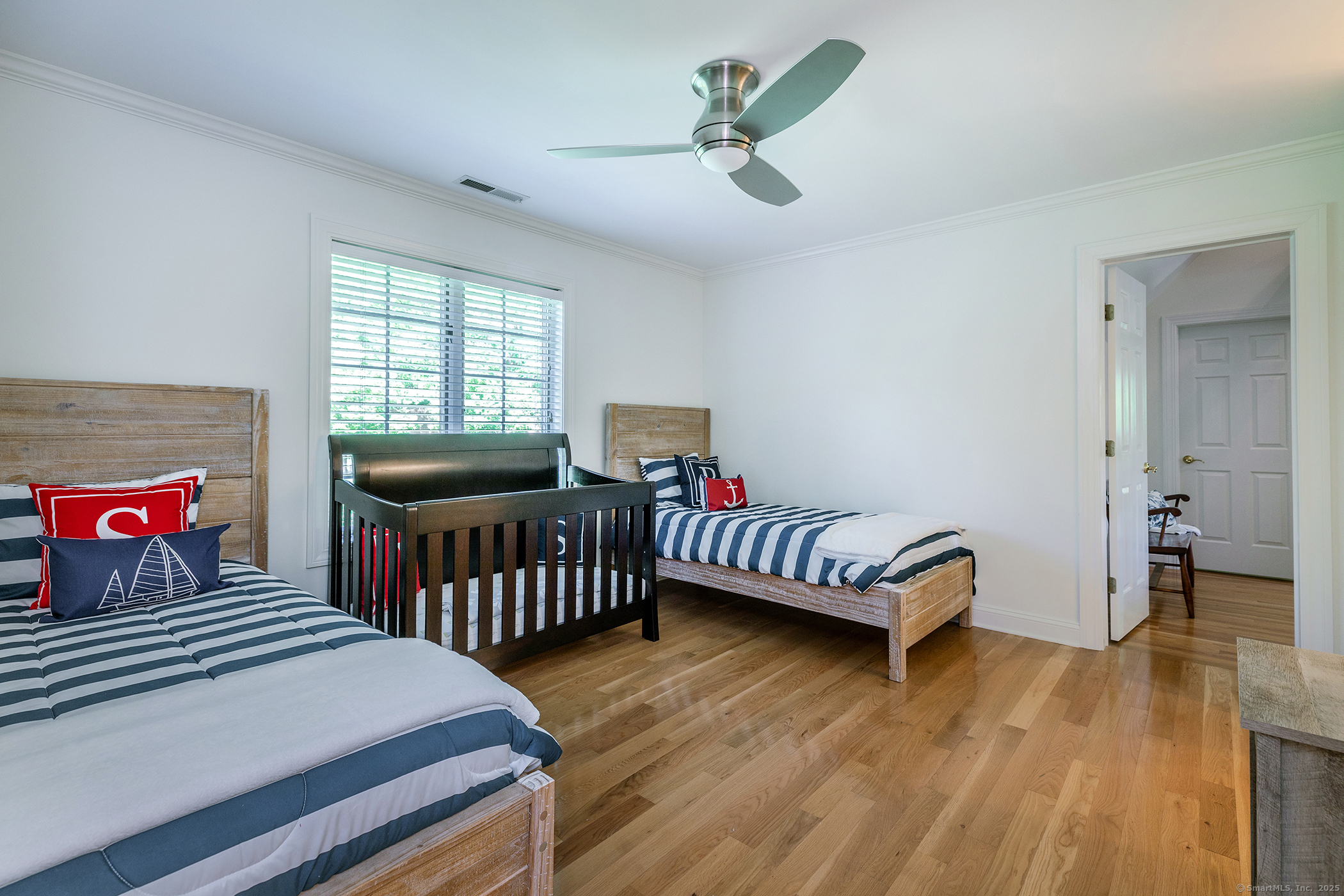 4 Harbour View, New Fairfield, Connecticut 06812