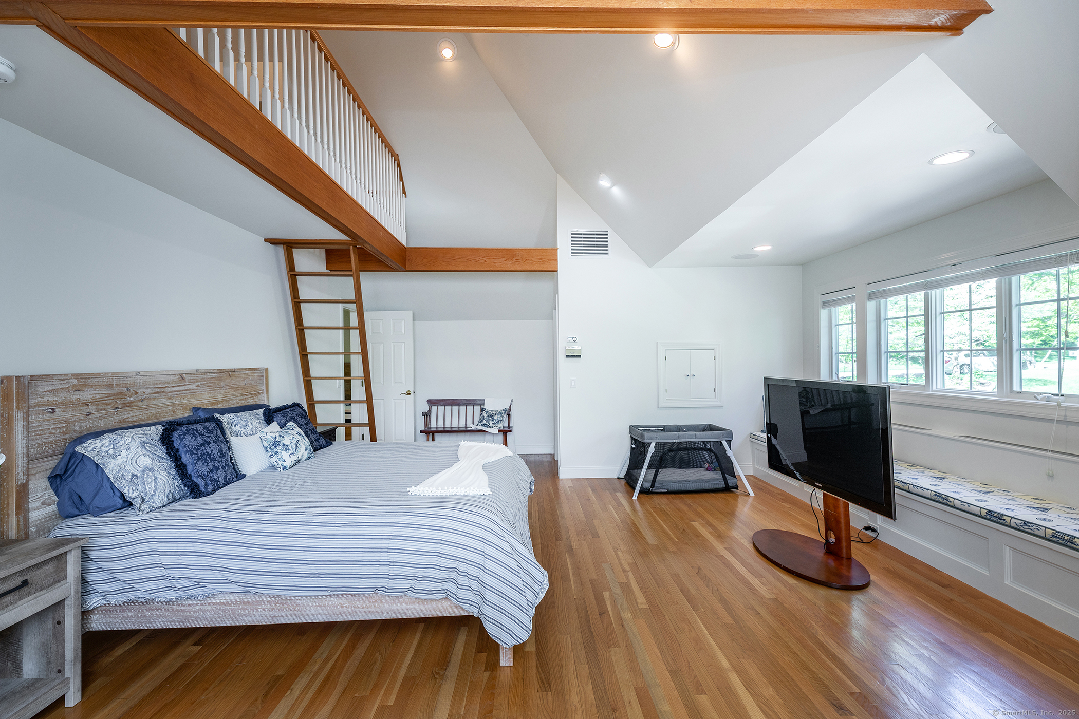 4 Harbour View, New Fairfield, Connecticut 06812