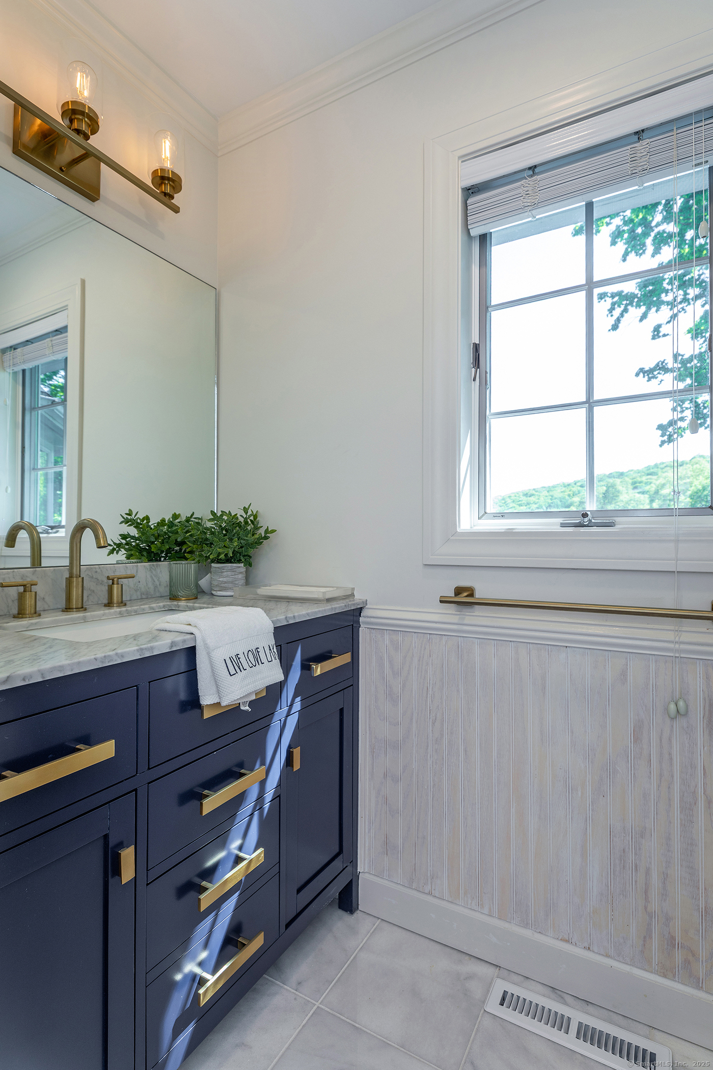4 Harbour View, New Fairfield, Connecticut 06812