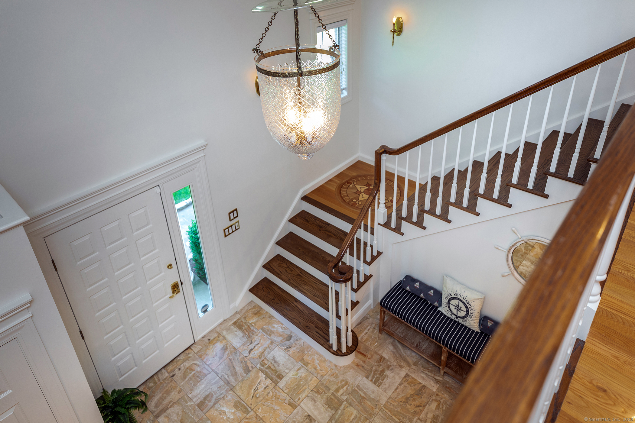 4 Harbour View, New Fairfield, Connecticut 06812