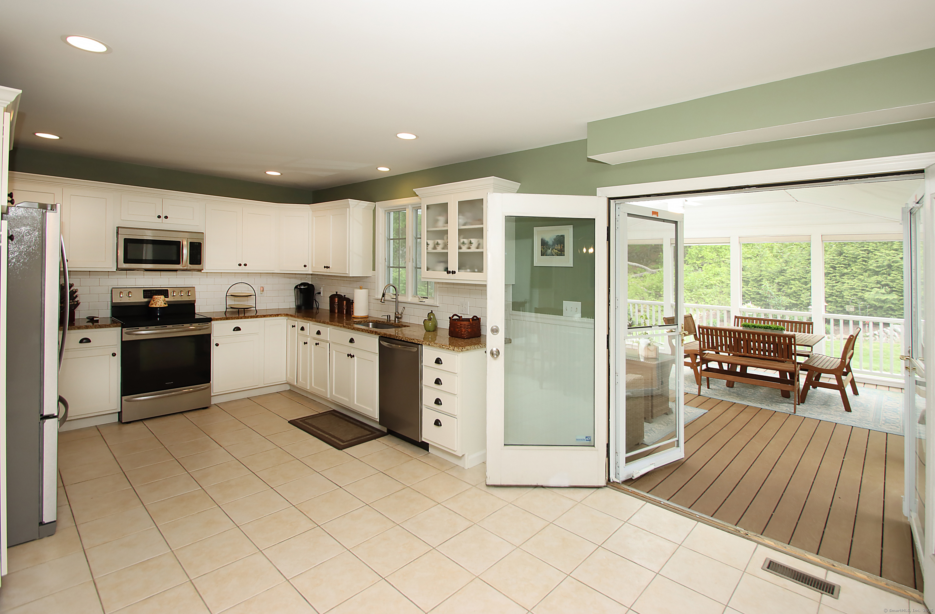 8 Secor, Brookfield, Connecticut 06804