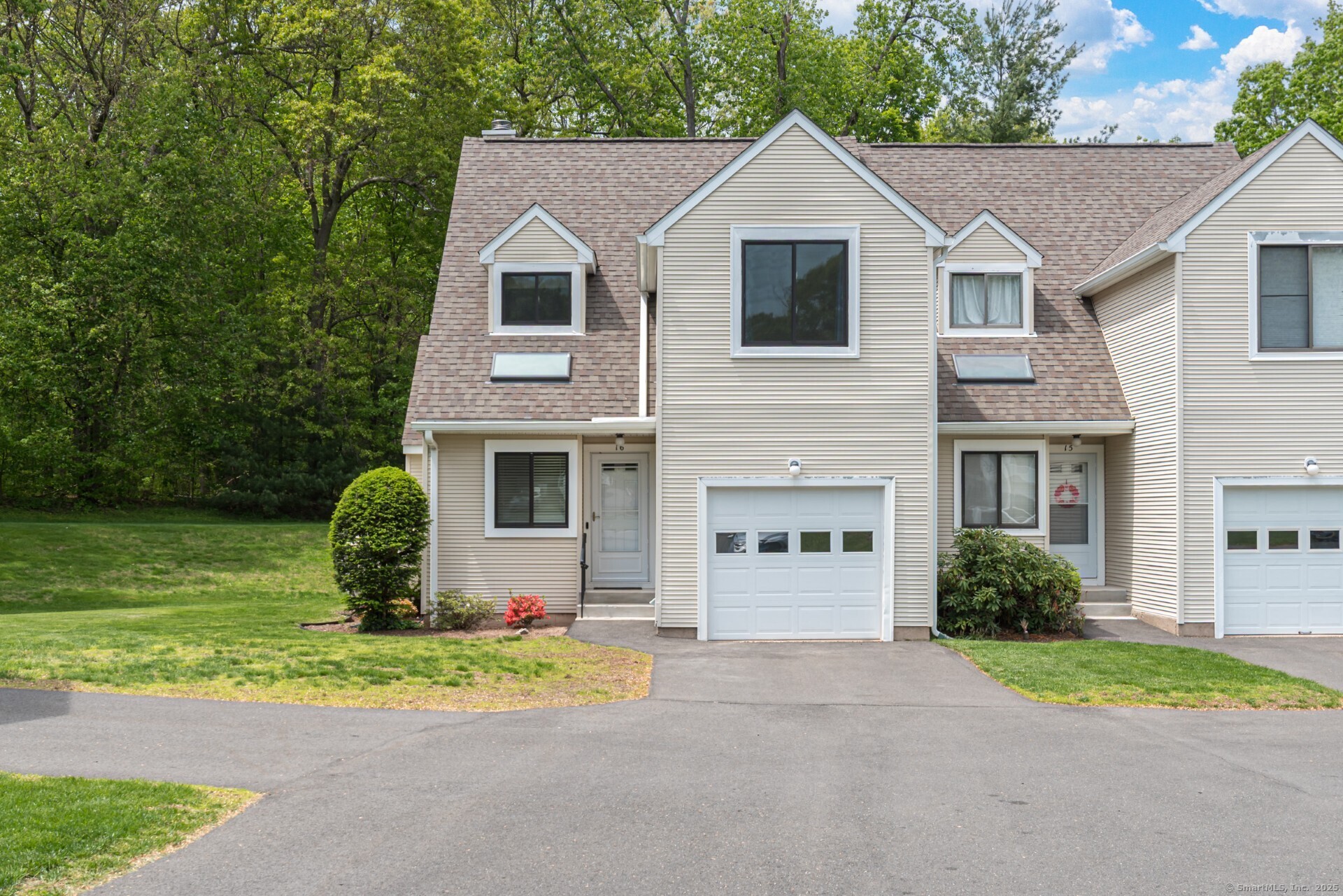 16 Ash Court Farmington CT