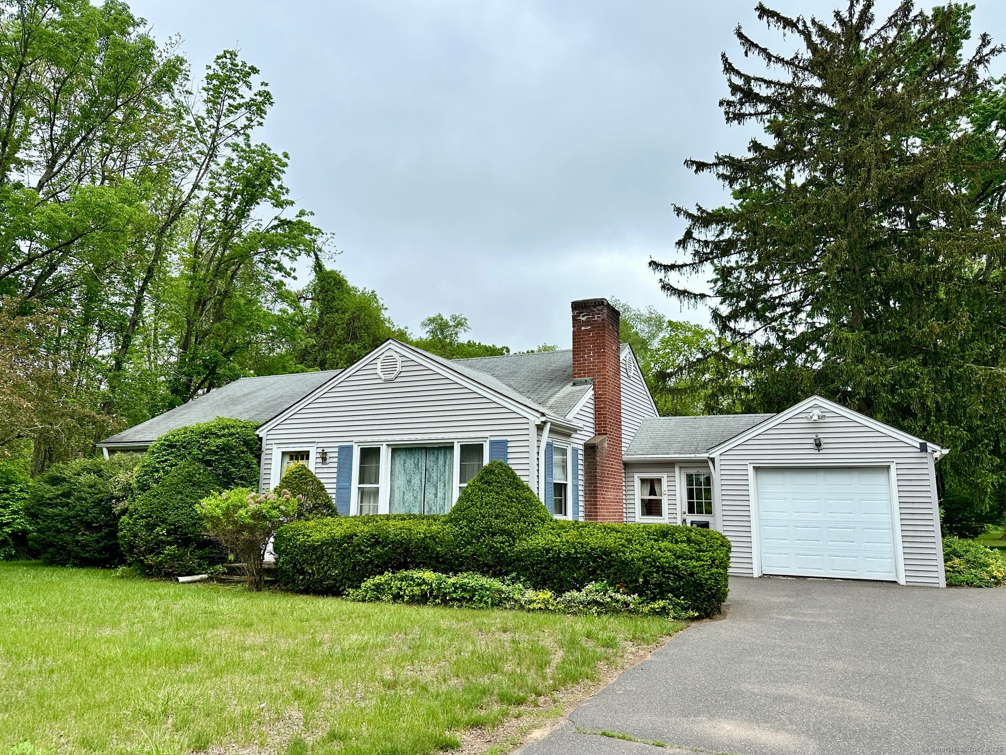 32 Broad Brook Road East Windsor CT