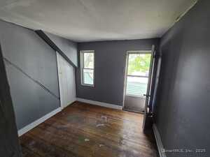 Homes for sale in Manchester, CT | 827 Middle Turnpike E, Manchester, CT 06040 | MLS# 24096263