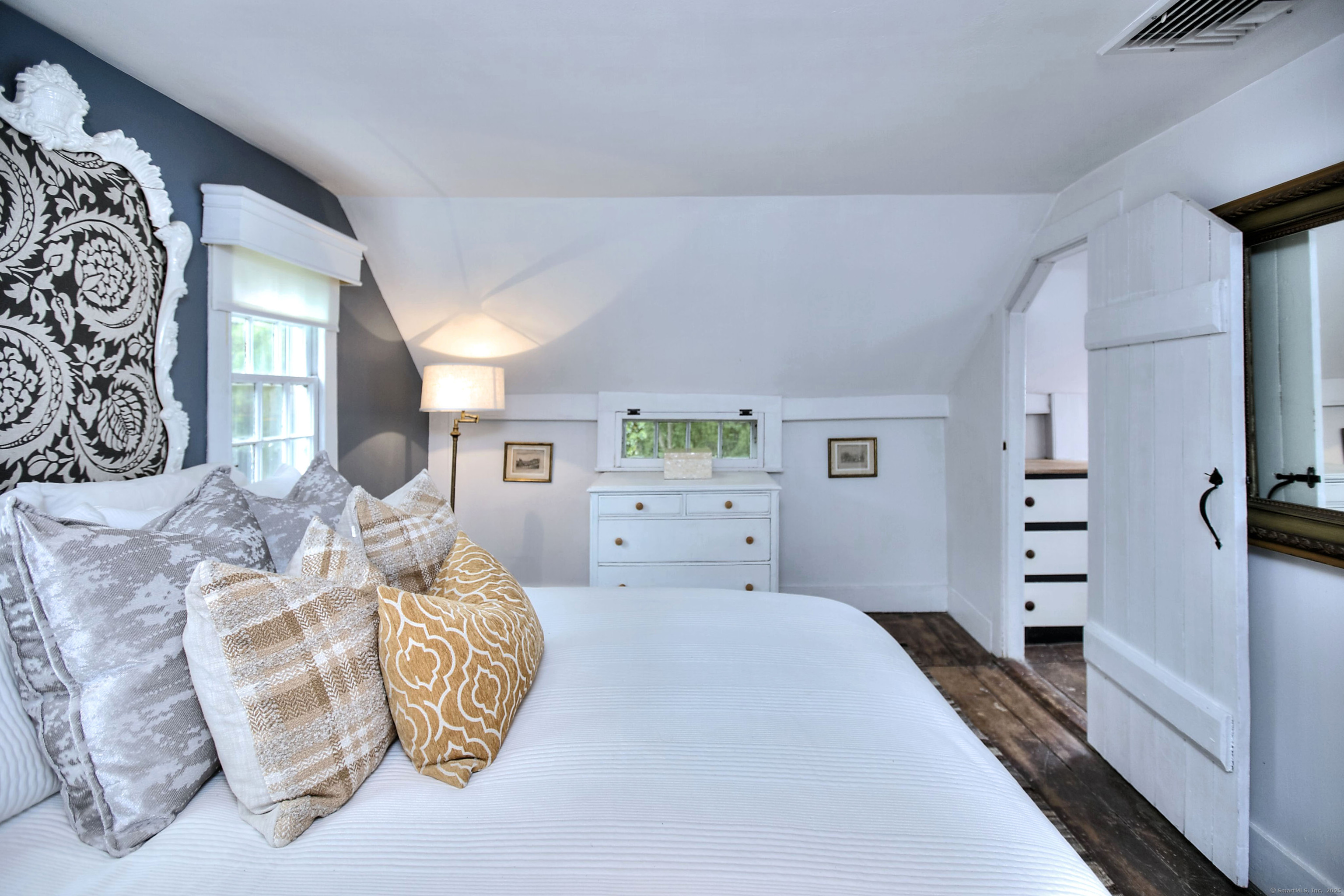 301 Westport, Wilton, Connecticut 06897